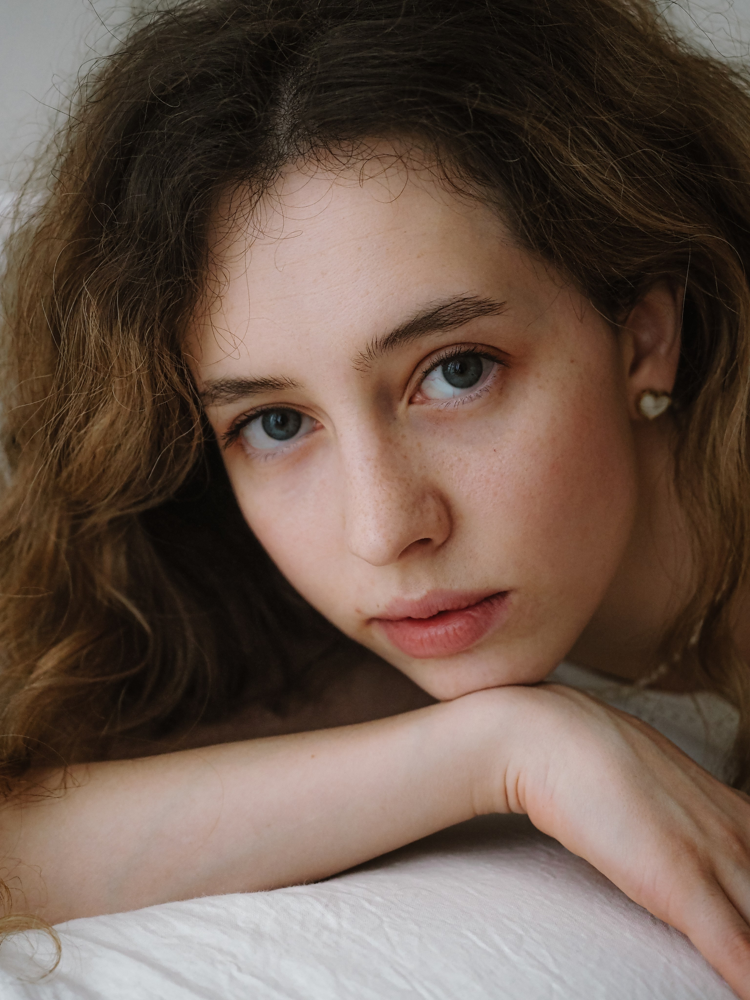 Утро и аромат персиков. Фотограф Рязань. Семейный Свадебный фотограф