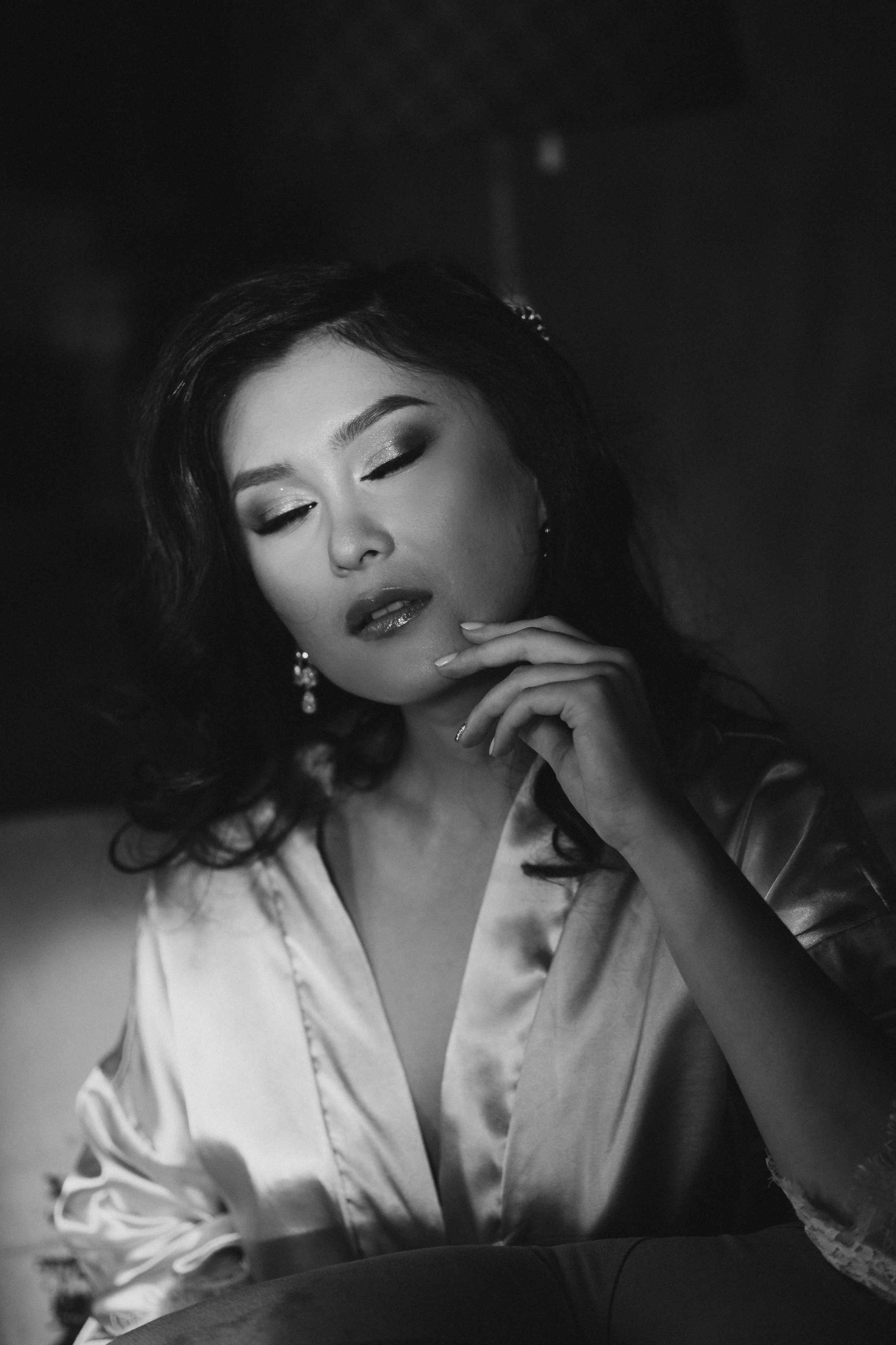 Сборы невесты в студии, зима. Креативный и женский Фотограф Омске Наталья Лебедева