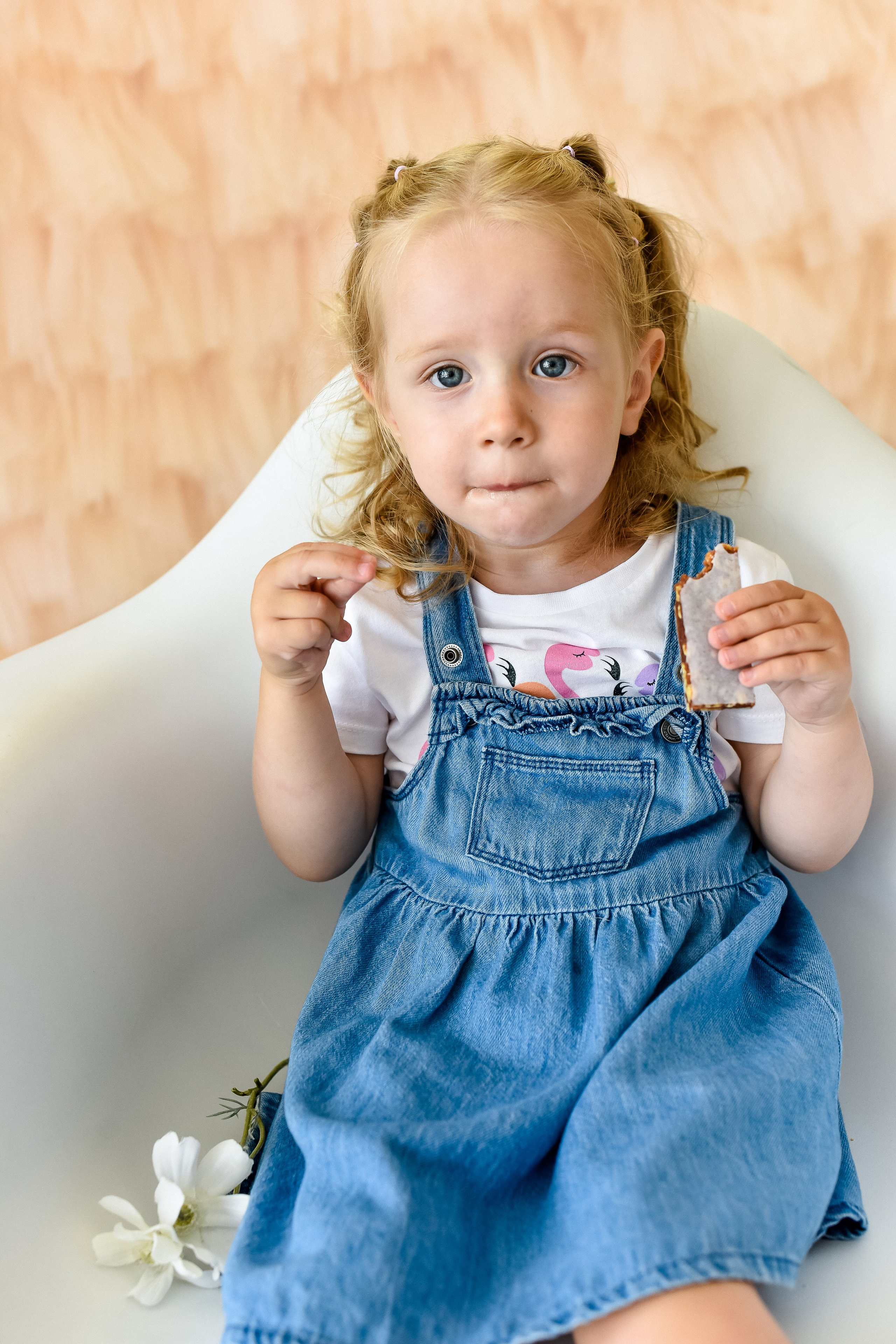 Анечке 2 годика