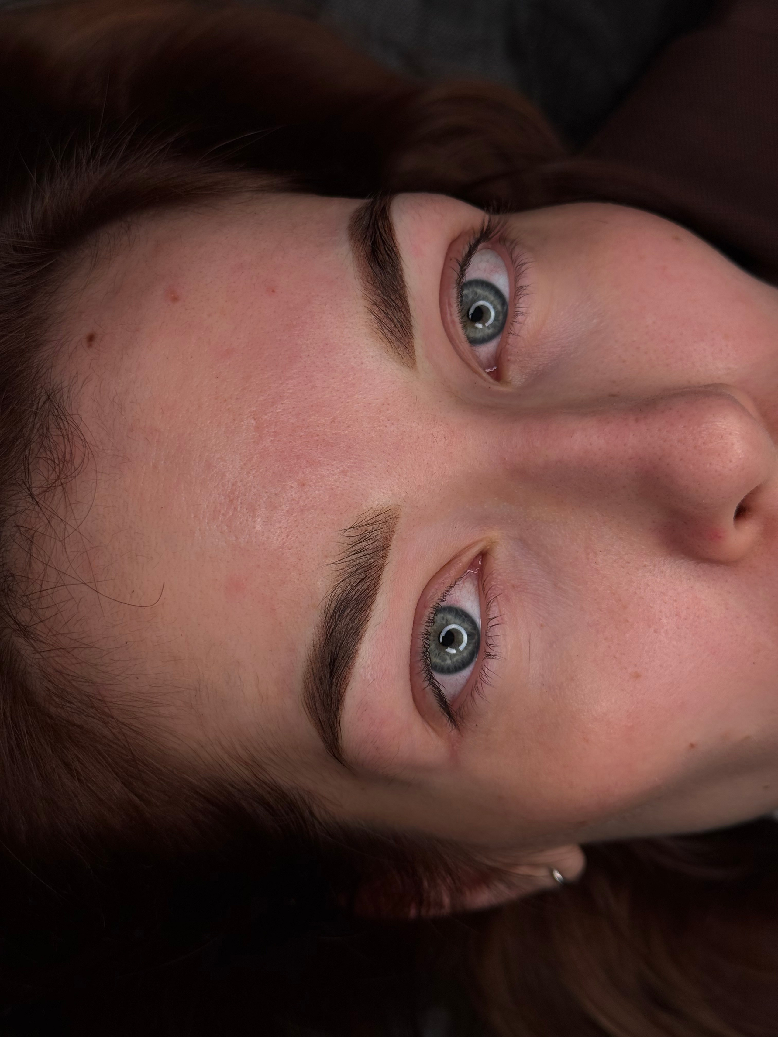 Кристина. Студия перманентного макияжа, косметологии и массажа SYMMETRY в Москве, м. Киевская