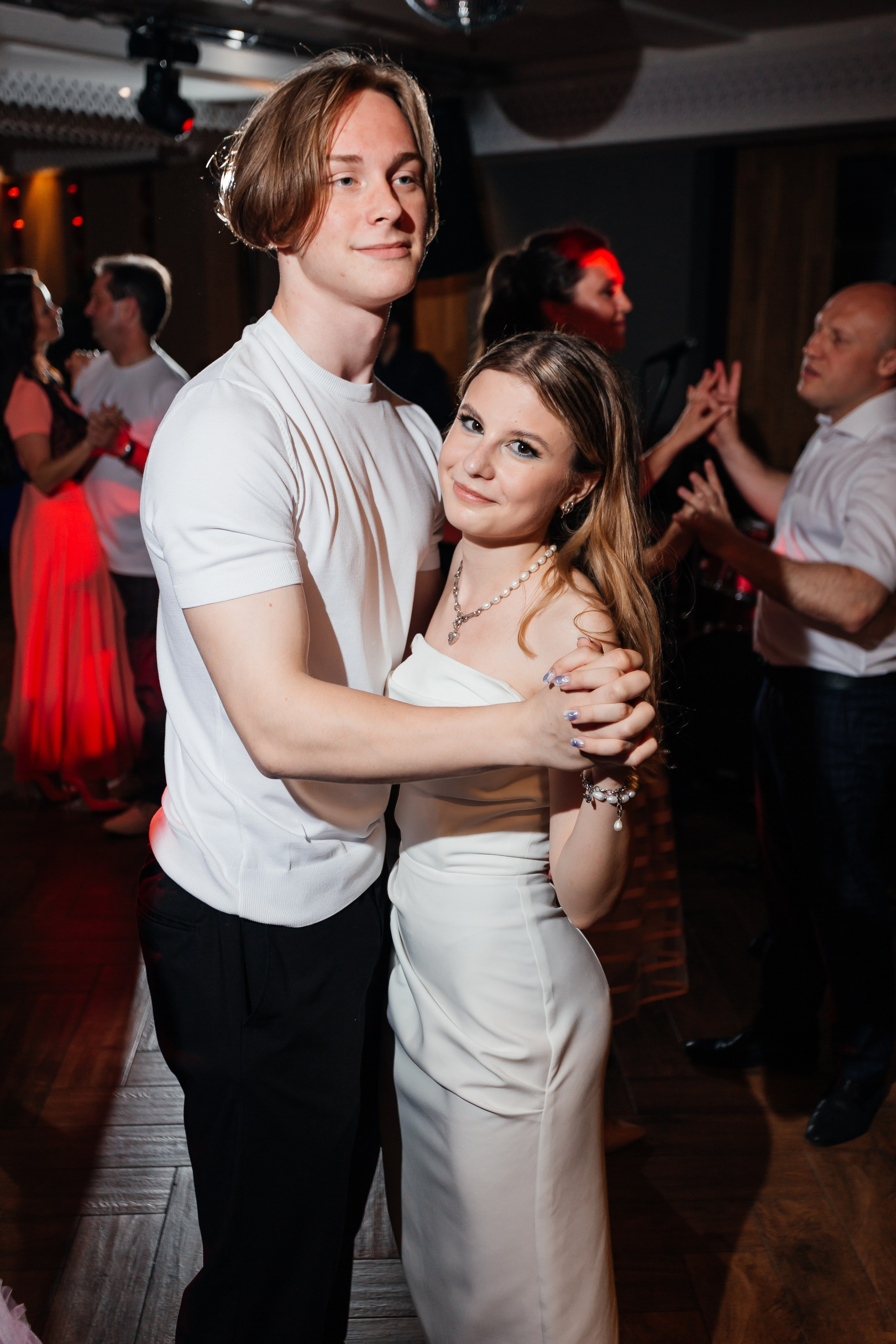 Выпускной 11 «А». Школа № 42. Свадебный фотограф в Краснодаре Николай Крауз