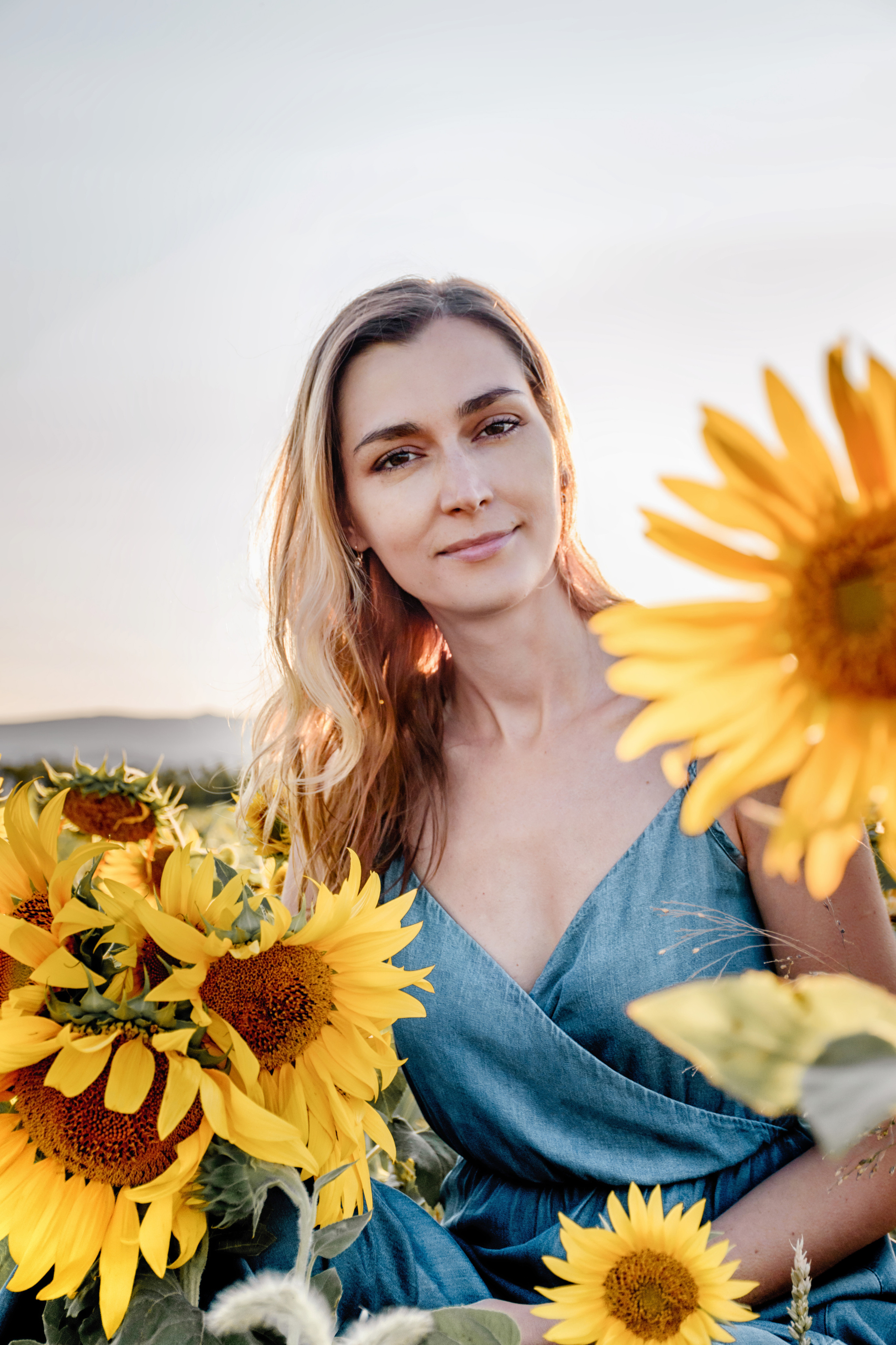 Дарья. В подсолнухах. Фотограф в Магнитогорске Татьяна Лоскутова