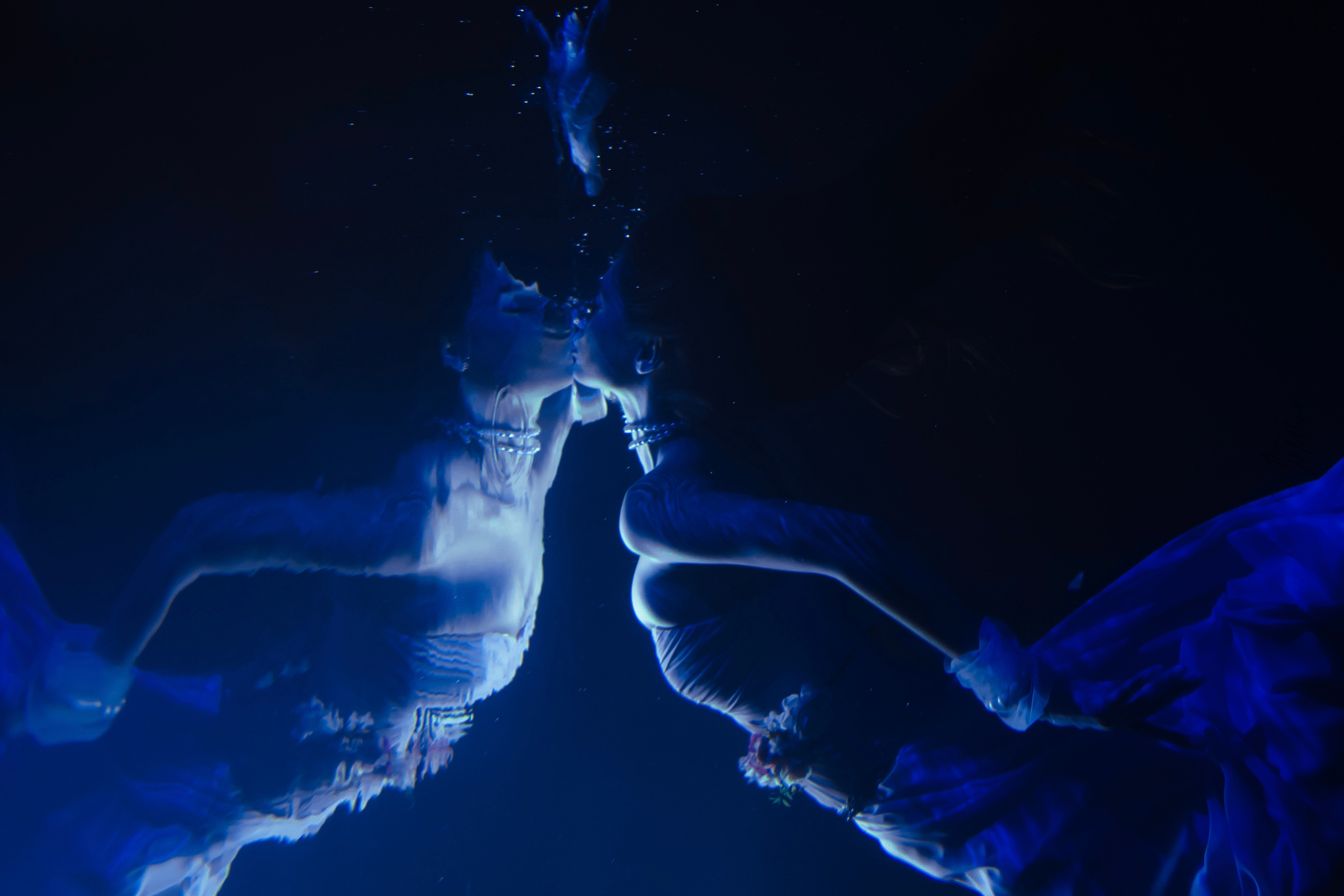 Съёмка в воде в бассейне 