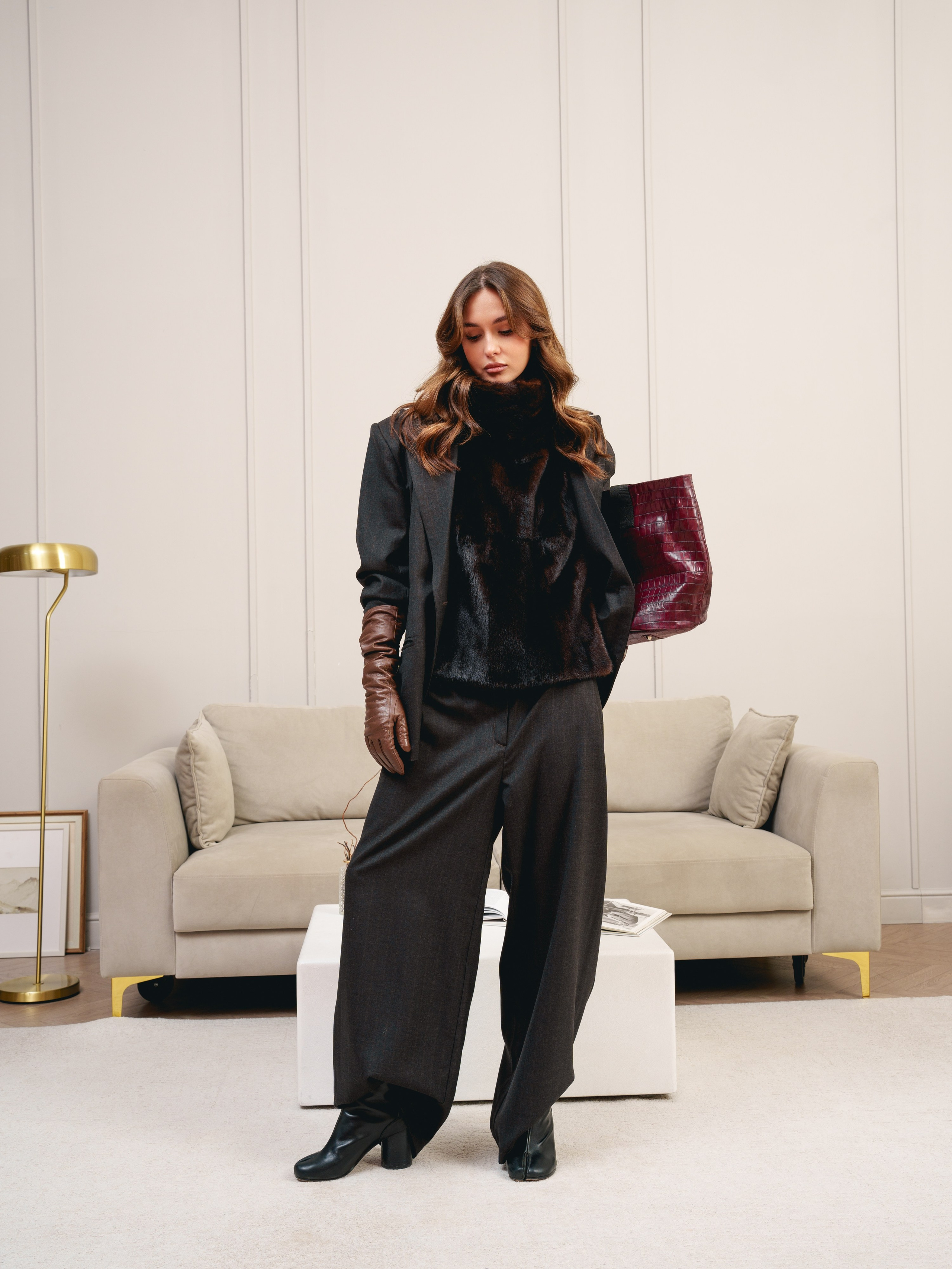 Каталог в интерьере. Иван Упоров — фотограф, рилсмейкер чебоксары