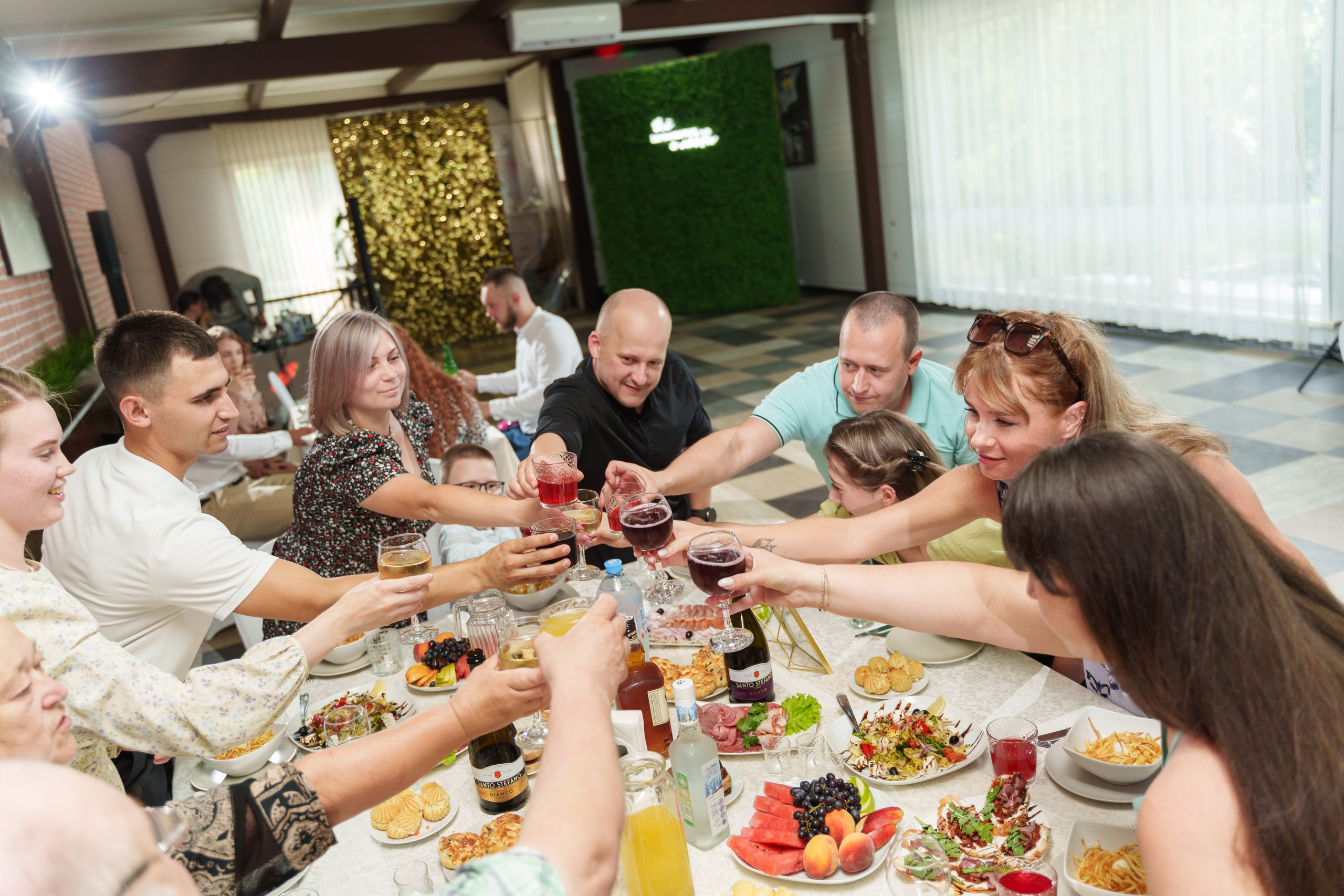 Подборка Банкетов. Свадебный и семейный фотограф в Новосибирске Данил Коротких