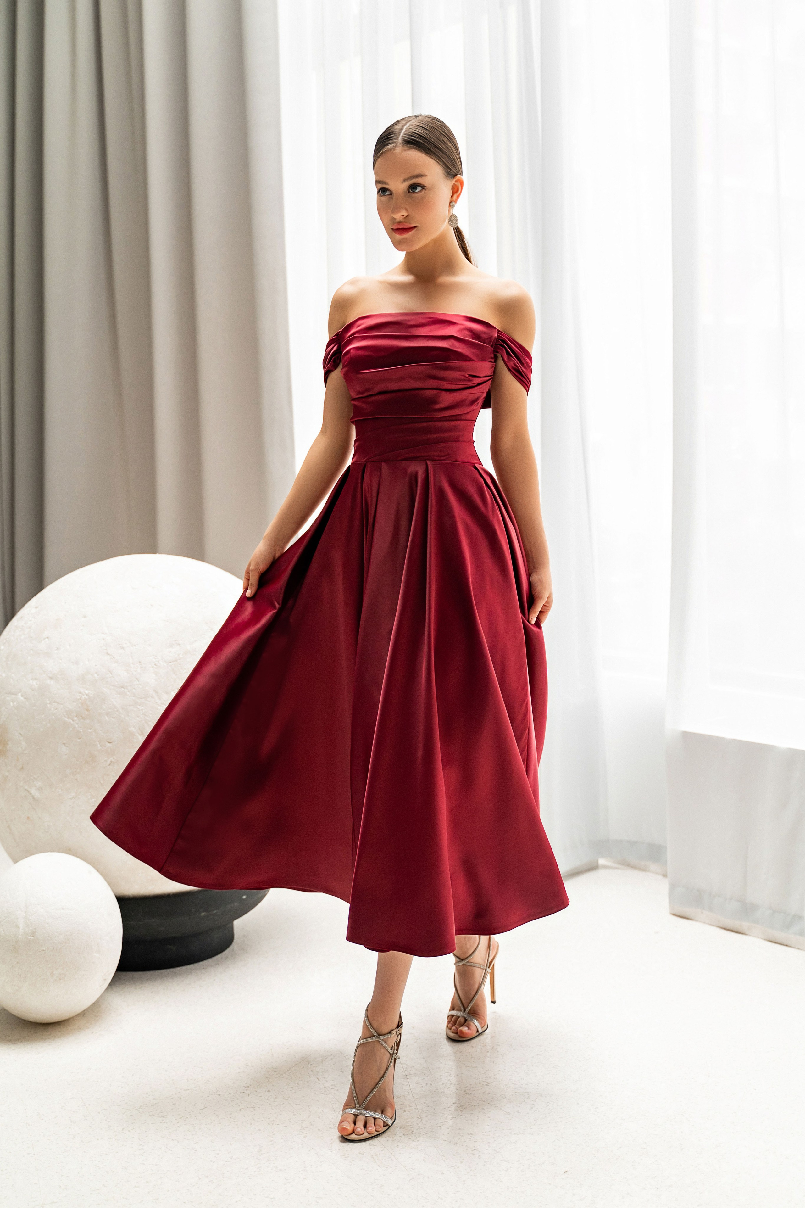 Съемка вечерних платьев NOLLA с Анастасией. Свадебный и портретный фотограф Клипа Максим