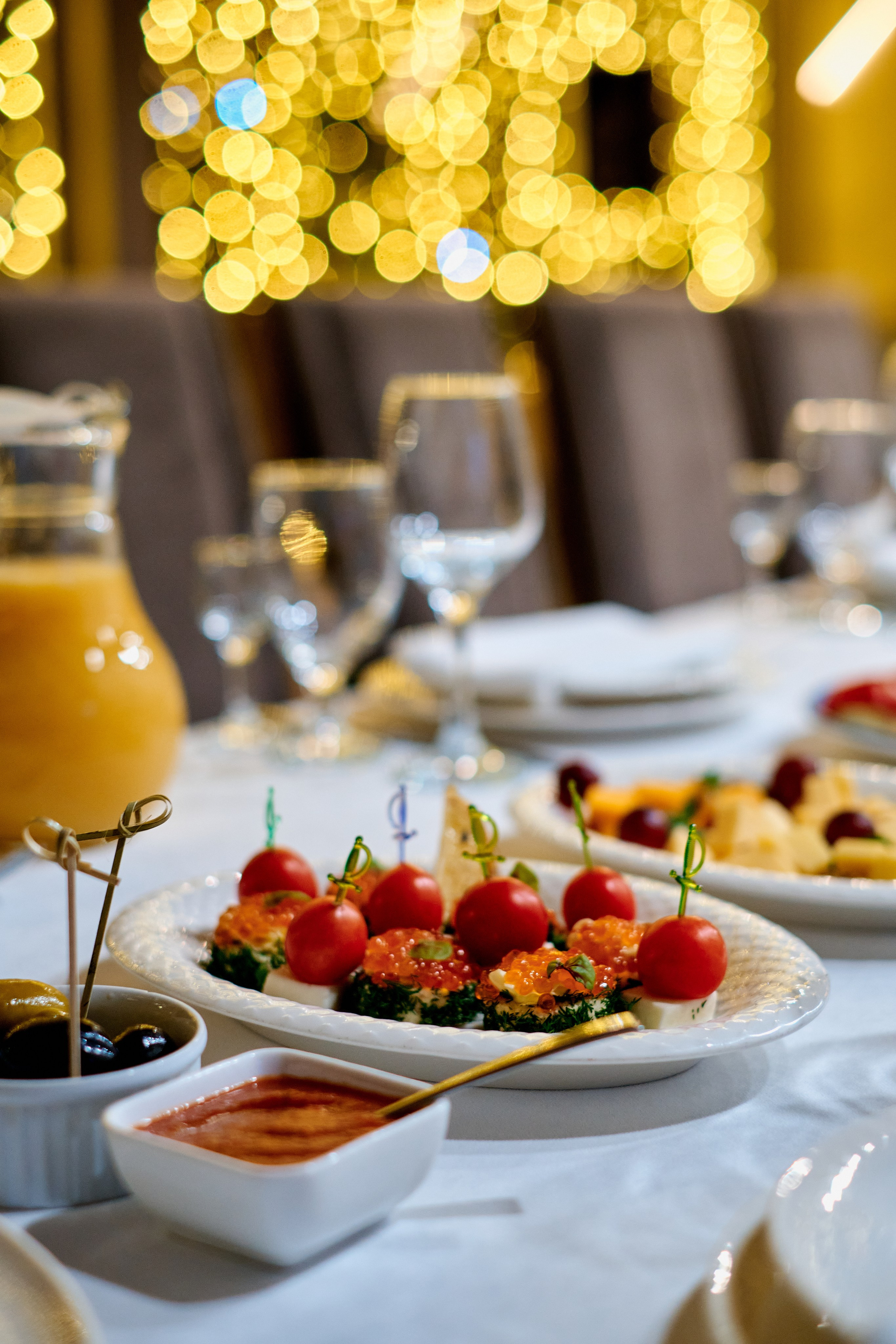 Новогодний декор ресторана Альбатрос. Фотограф Таганрог Анна Трайжон