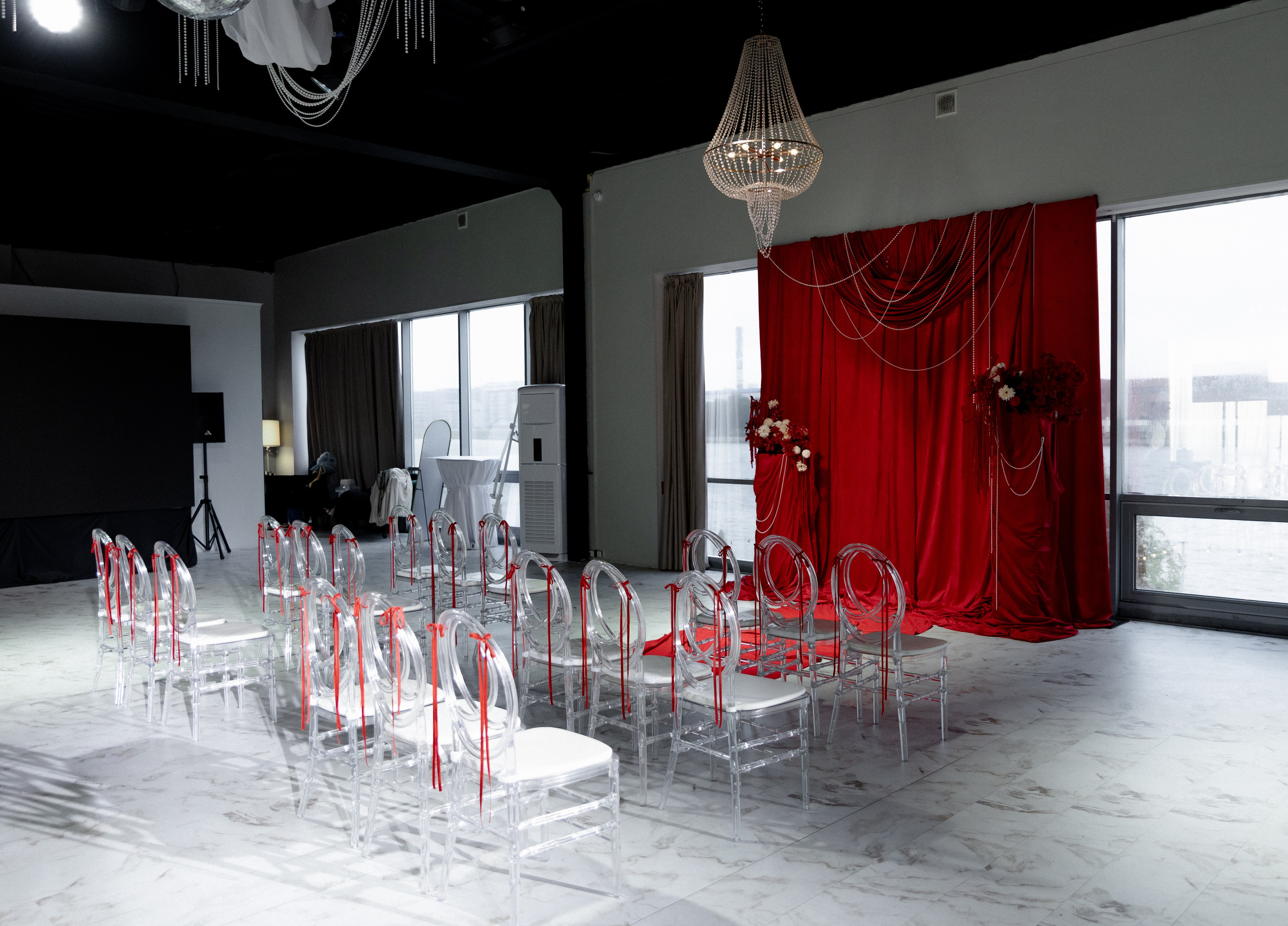Elle Decor (красный). Анна Михайлова|Свадебный фотограф в Санкт-Петербурге