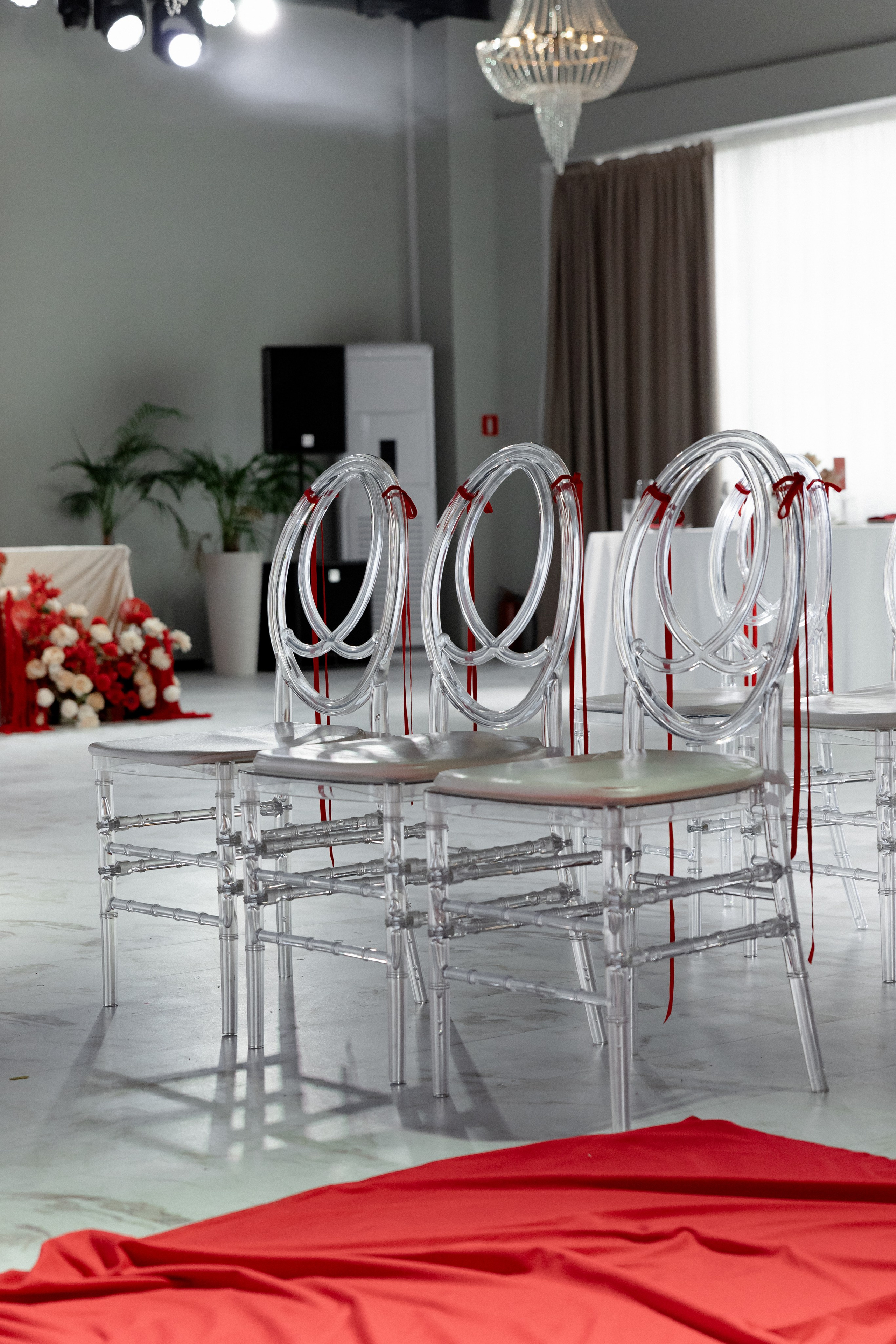Elle Decor (красный). Анна Михайлова|Свадебный фотограф в Санкт-Петербурге