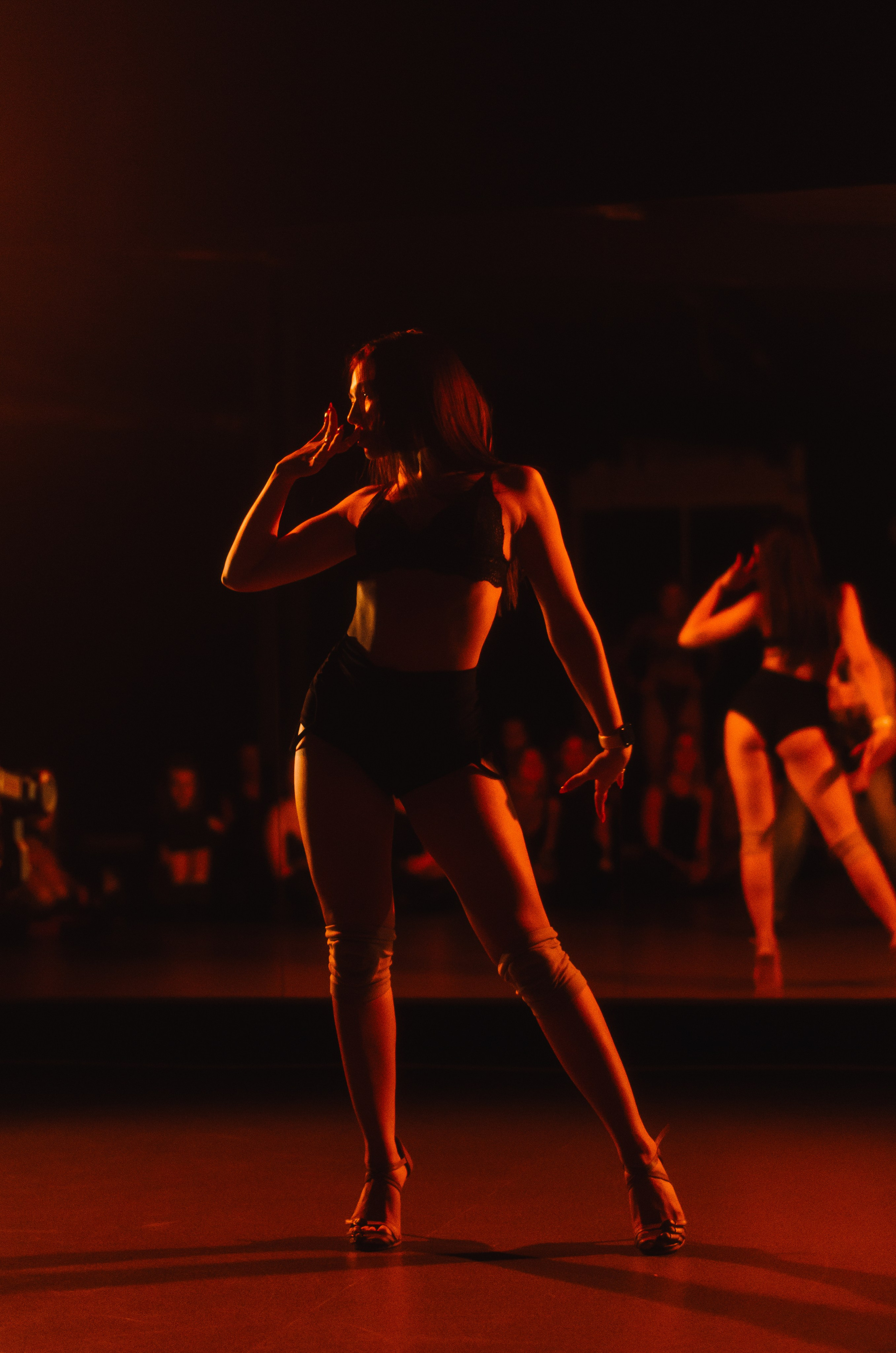 Мастер-классы по High Heels/Girly hip-hop от Оксаны ATTA. Денисова Аля — фотограф для парных съемок и индивидуальных историй в Барнауле