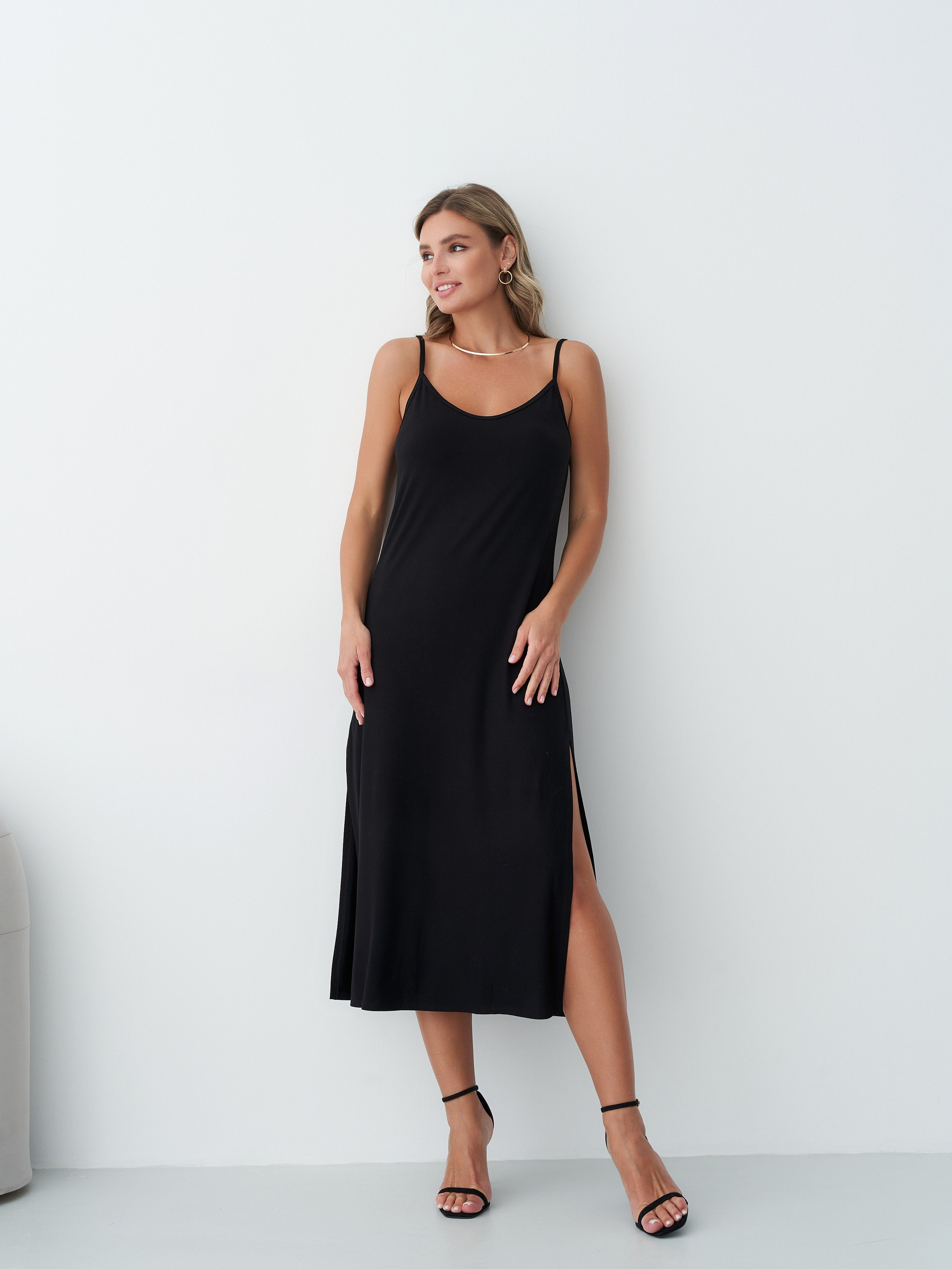 Даша. Контент для маркетплейсов и соцсетей. Фото и видео съемка