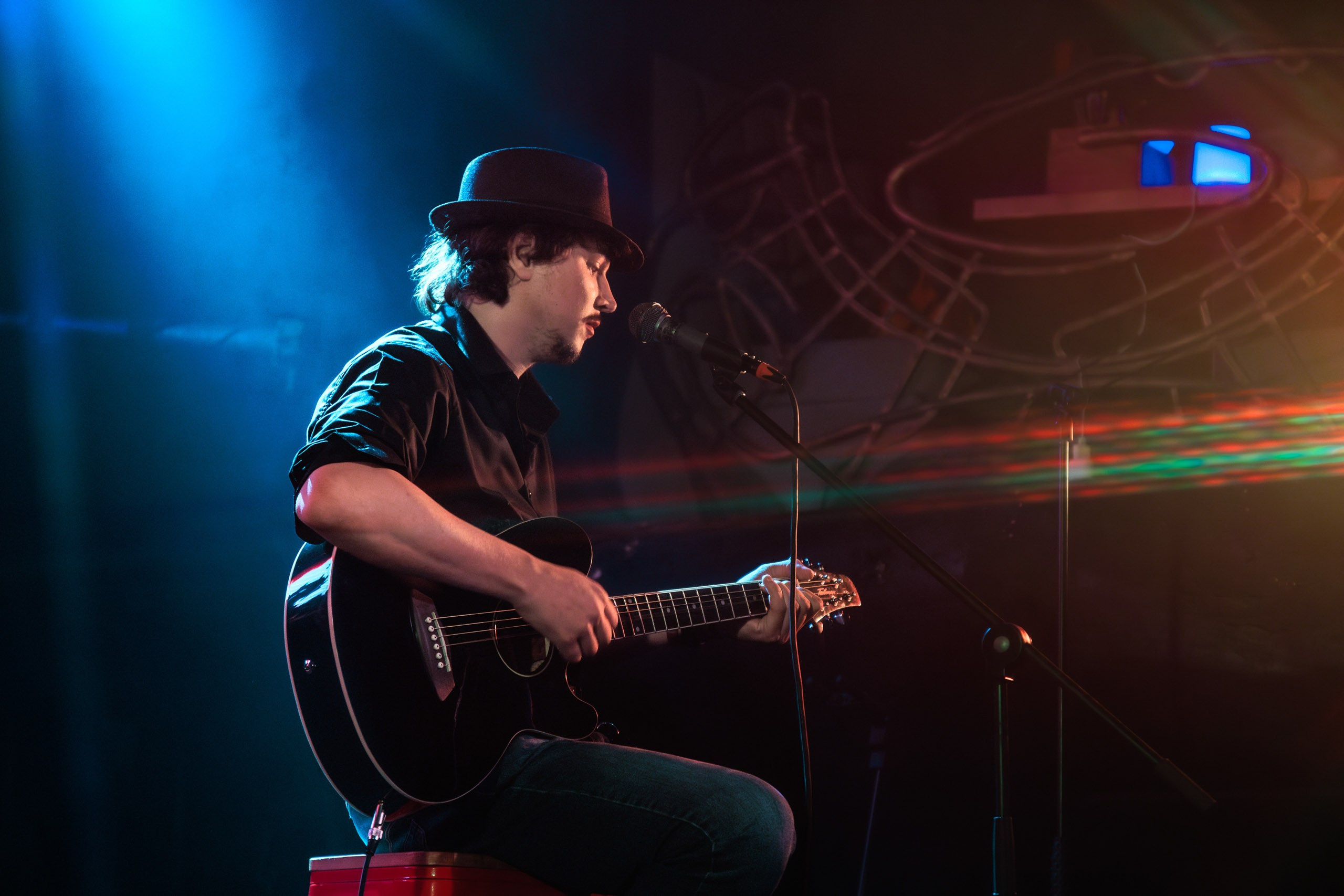 09.08.25 N.E.E.T. Репортажный фотограф Екатеринбург | Яркий, качественный репортаж | Концерты, клубы, репортаж, праздники, корпоративы