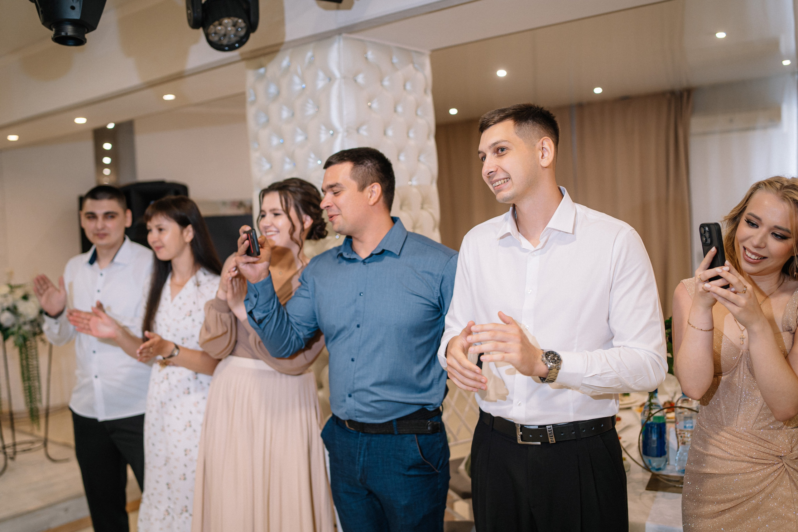 Анастасия и Роман — банкет Времена года. Репортажный (Event) фотограф в Барнауле | Даниил Маркин | Качество и вайб