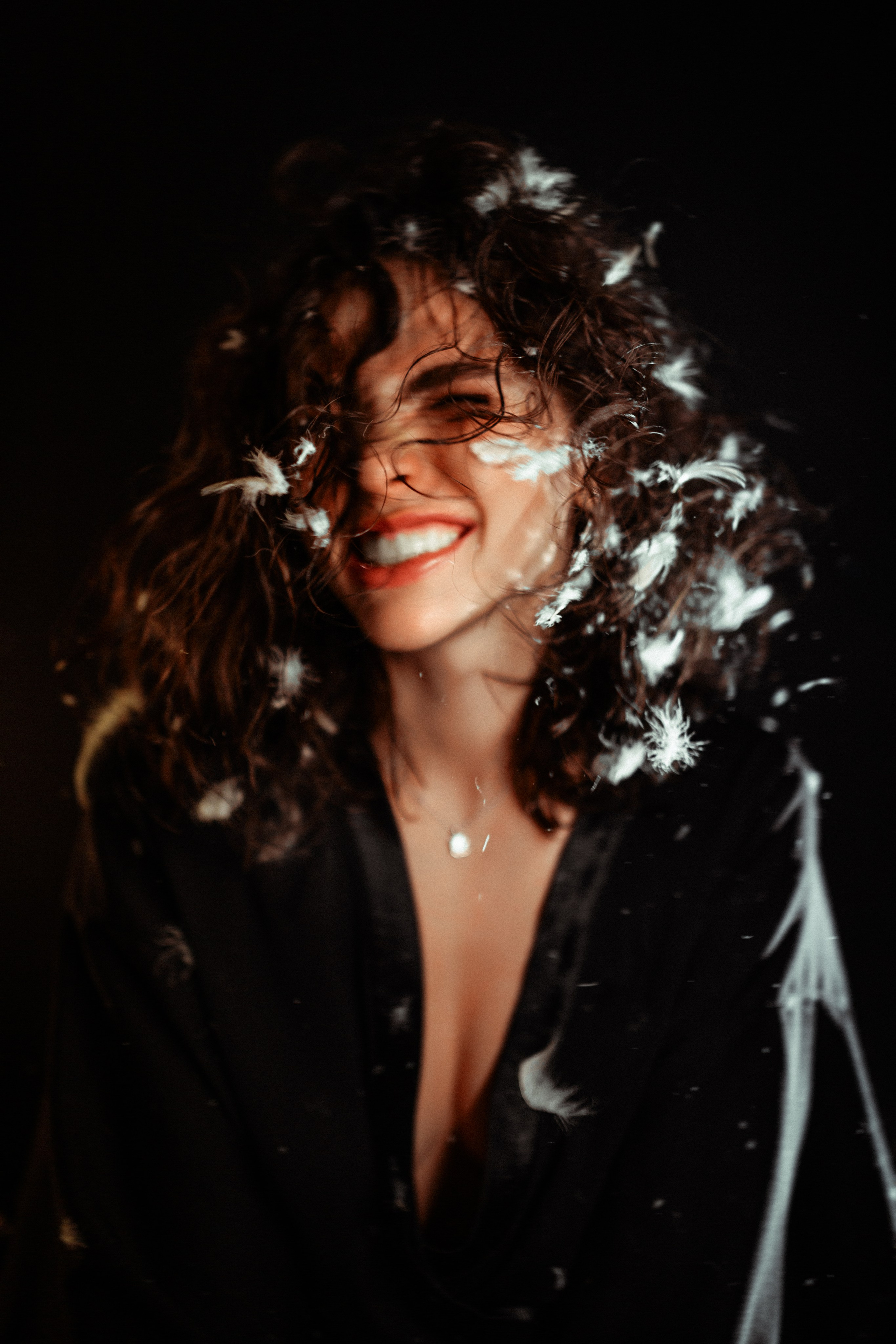 Авторский проект — Перья. Александр Атлес Фотограф