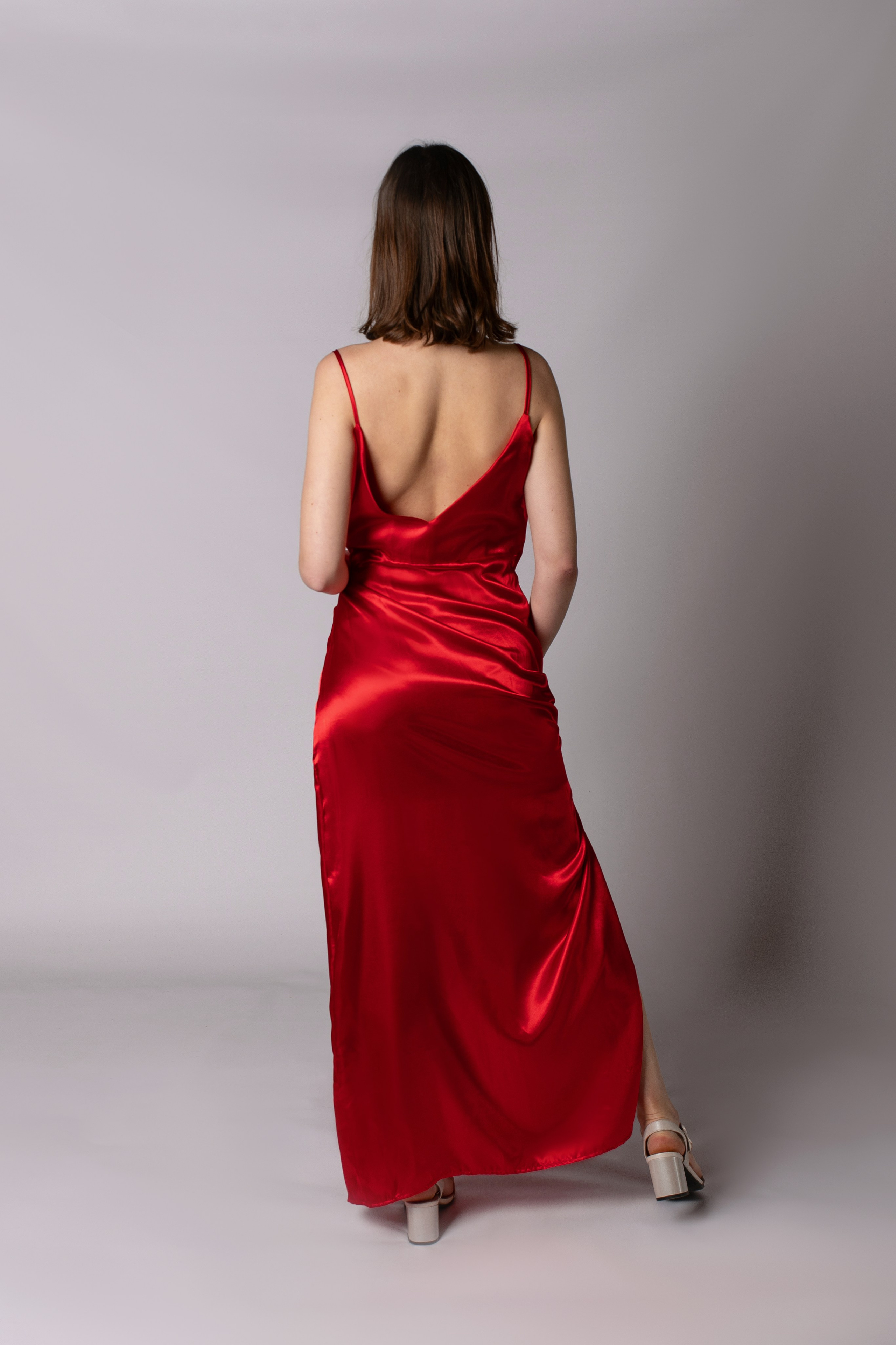 Длинное платье из шелка напрокат в Севастополе