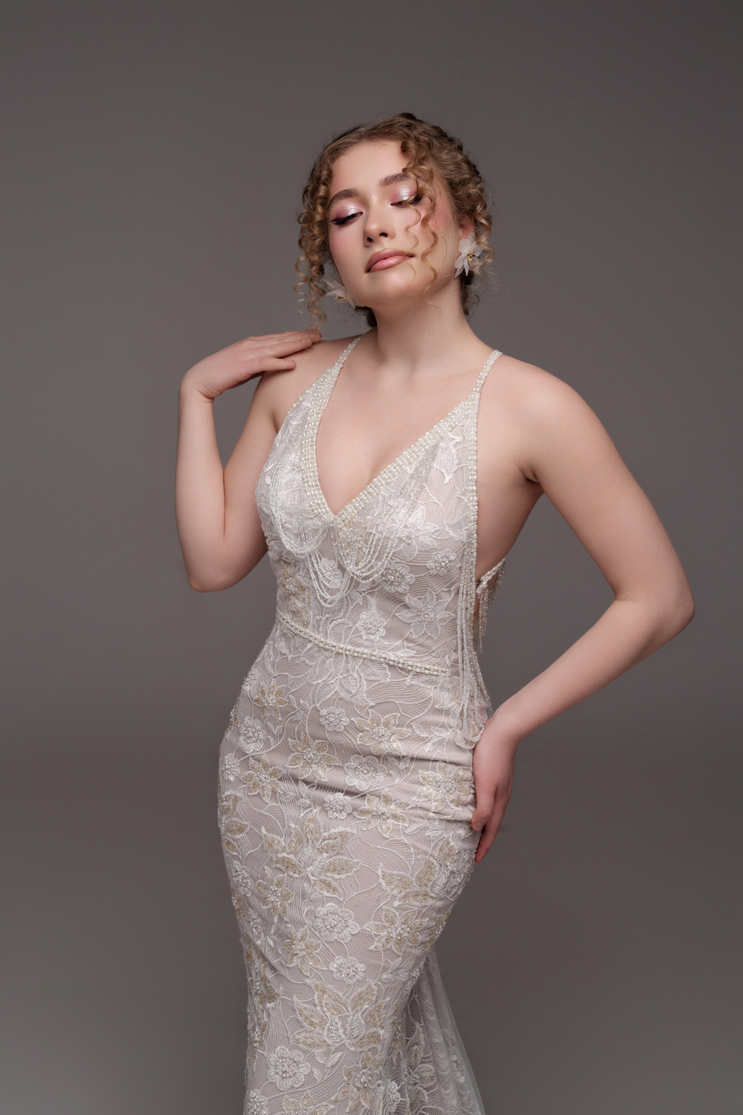 Платья. Оксана Волик фотограф в Архангельске. Аренда фотостудии White Studio