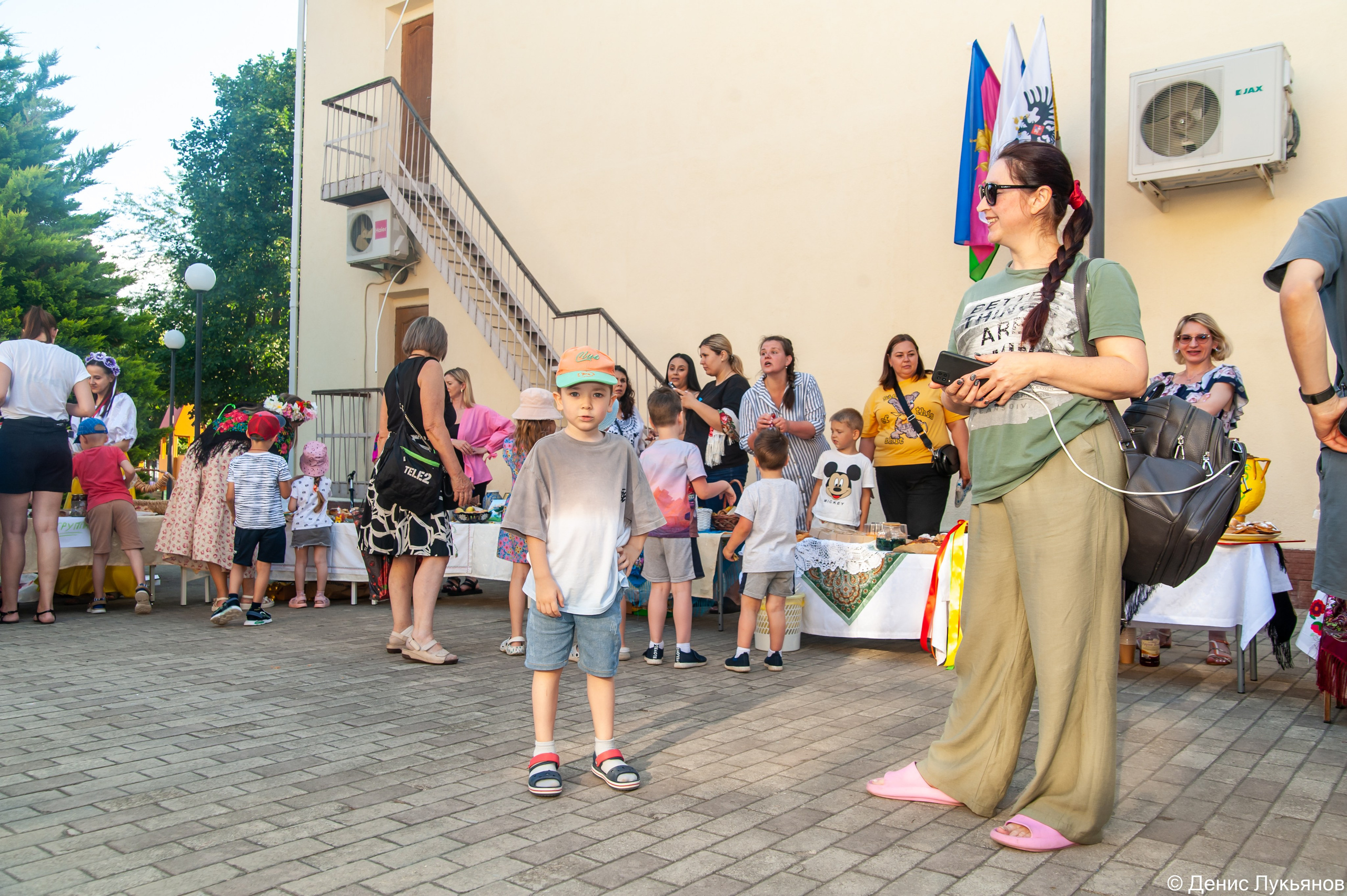 Ярмарка. Свадебный и семейный фотограф Денис Лукьянов в Краснодаре, Краснодарском крае и Республике Крым