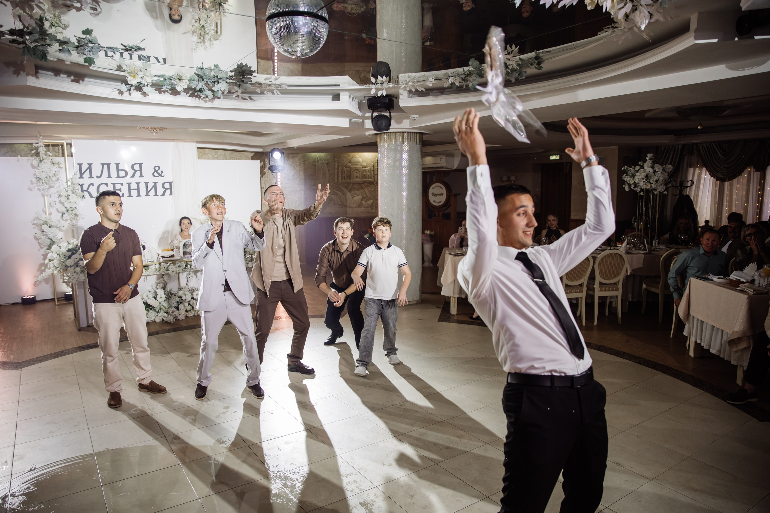 Илья и Ксения. Свадебный и семейный фотограф Луганск, Ростов, Краснодар Роман Мацнев