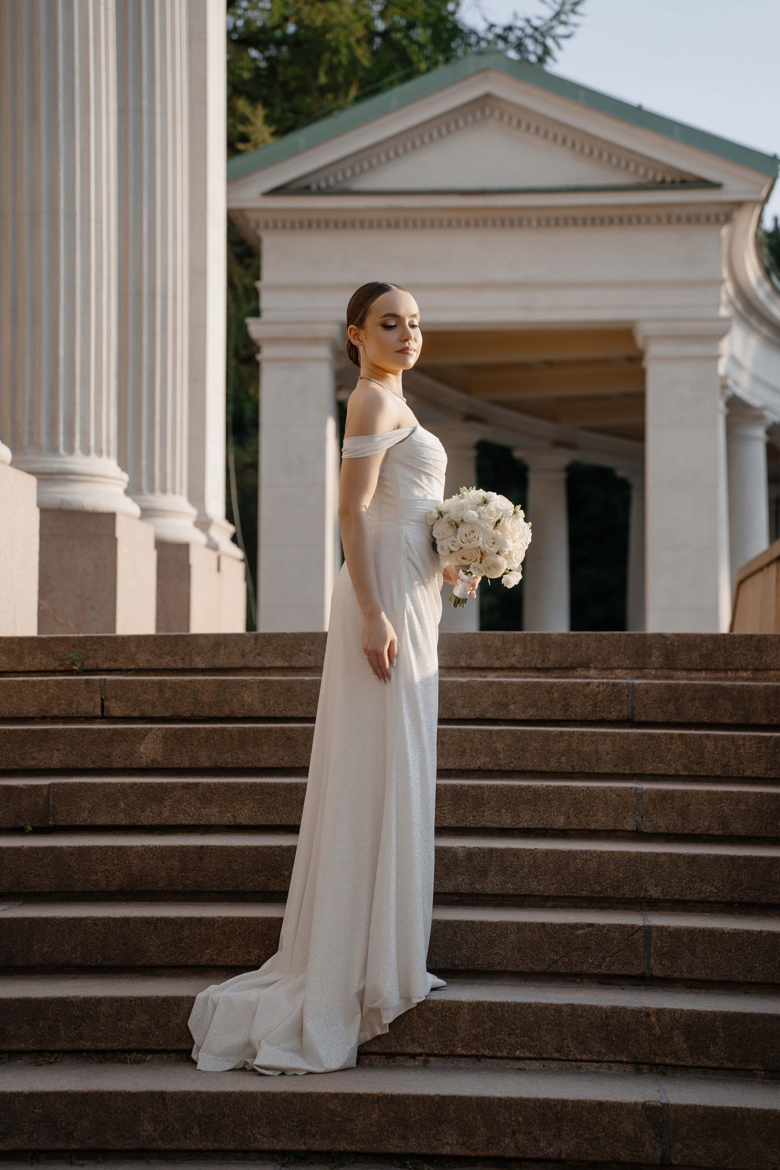 Свадебная фотосессия в парке Архангельское. Свадебный и семейный фотограф в Москве Светлана Зоткина