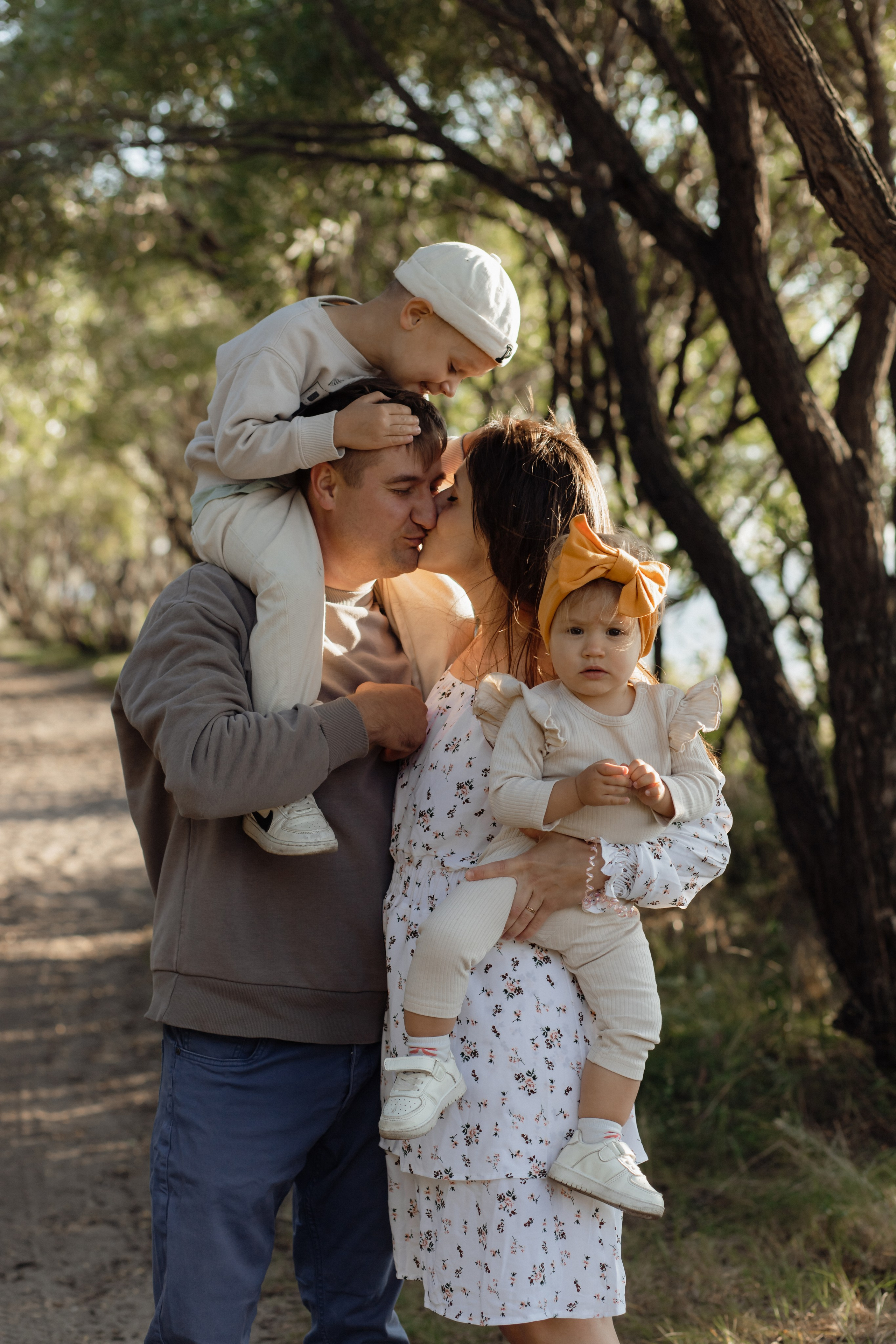 На берегу. Семейный и свадебный фотограф в Челябинске Мария Леонтьева