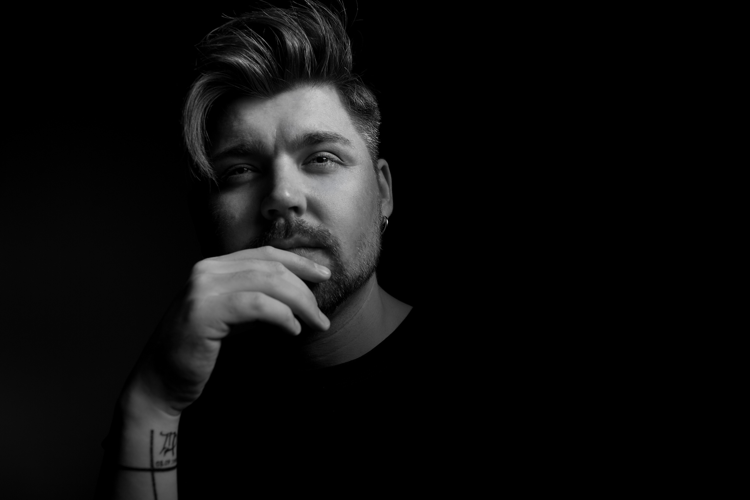 Фотостудия. Профессиональный фотограф в Ростове-на-Дону Станислав Бурдон