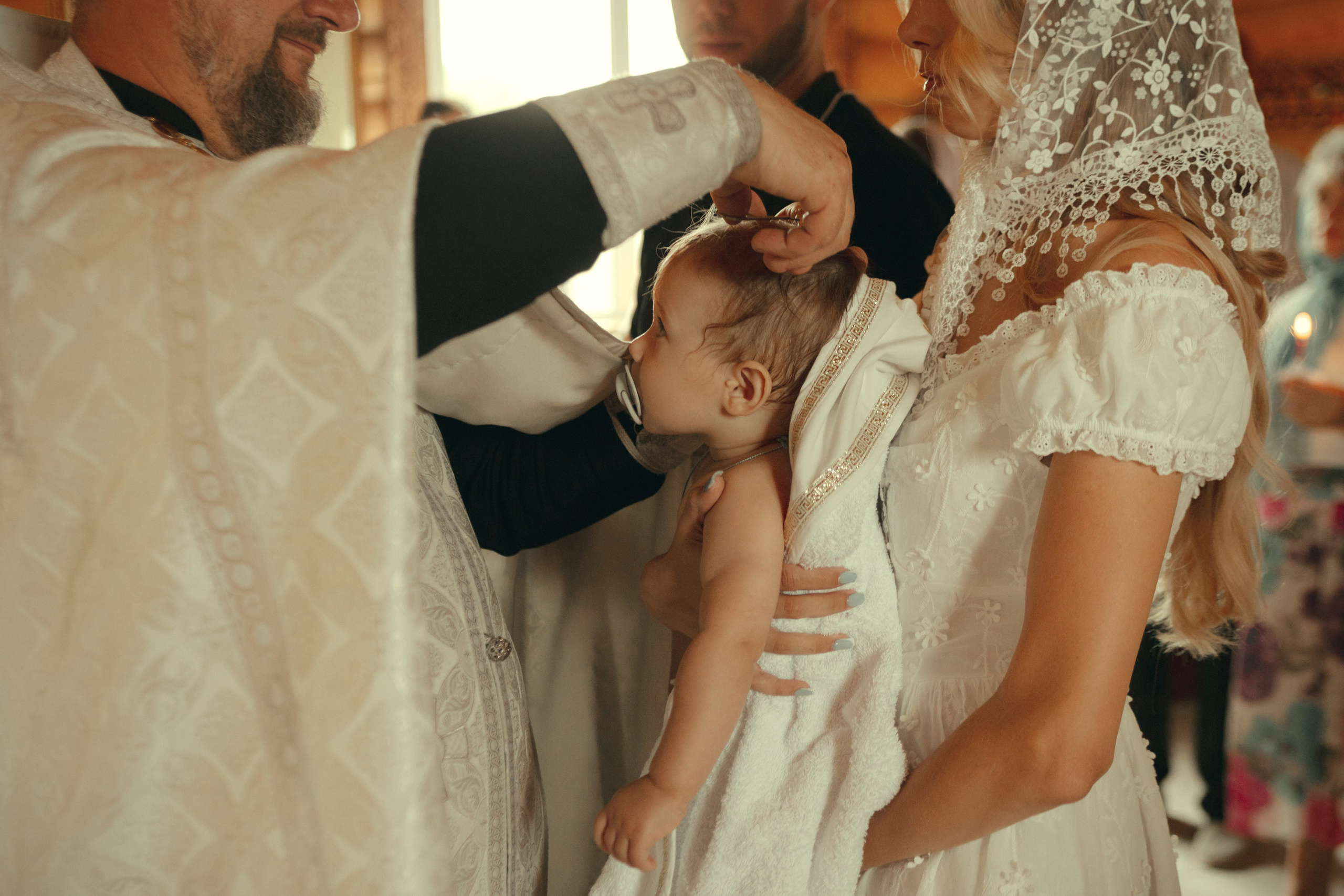 Крещение Александра Храм блаженной Матроны Московской. Фотограф новорожденных Оренбург Оксана Трофимова