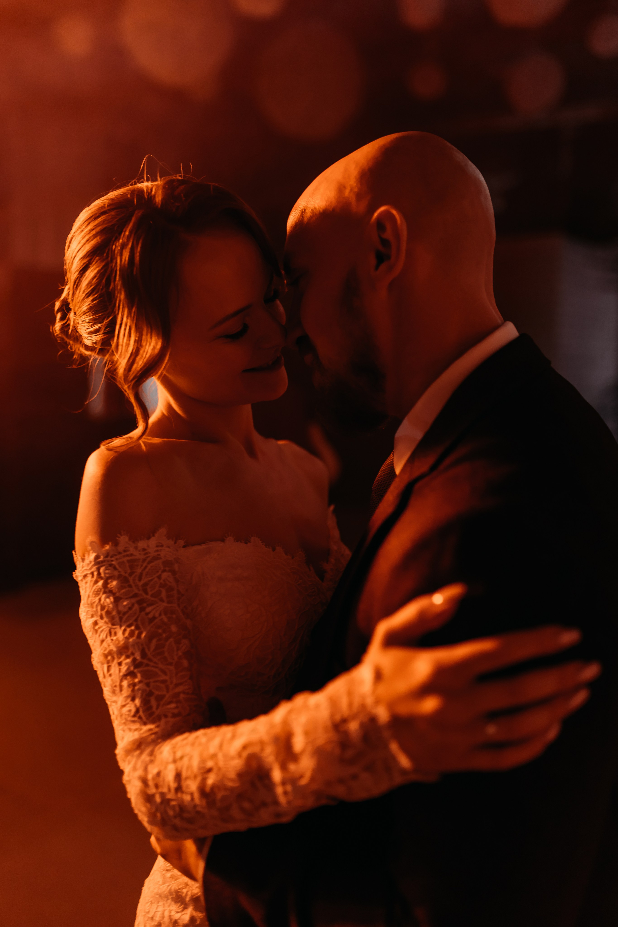 Вадим и Ксения. Фотограф Тимербаева Алина г. Сургут