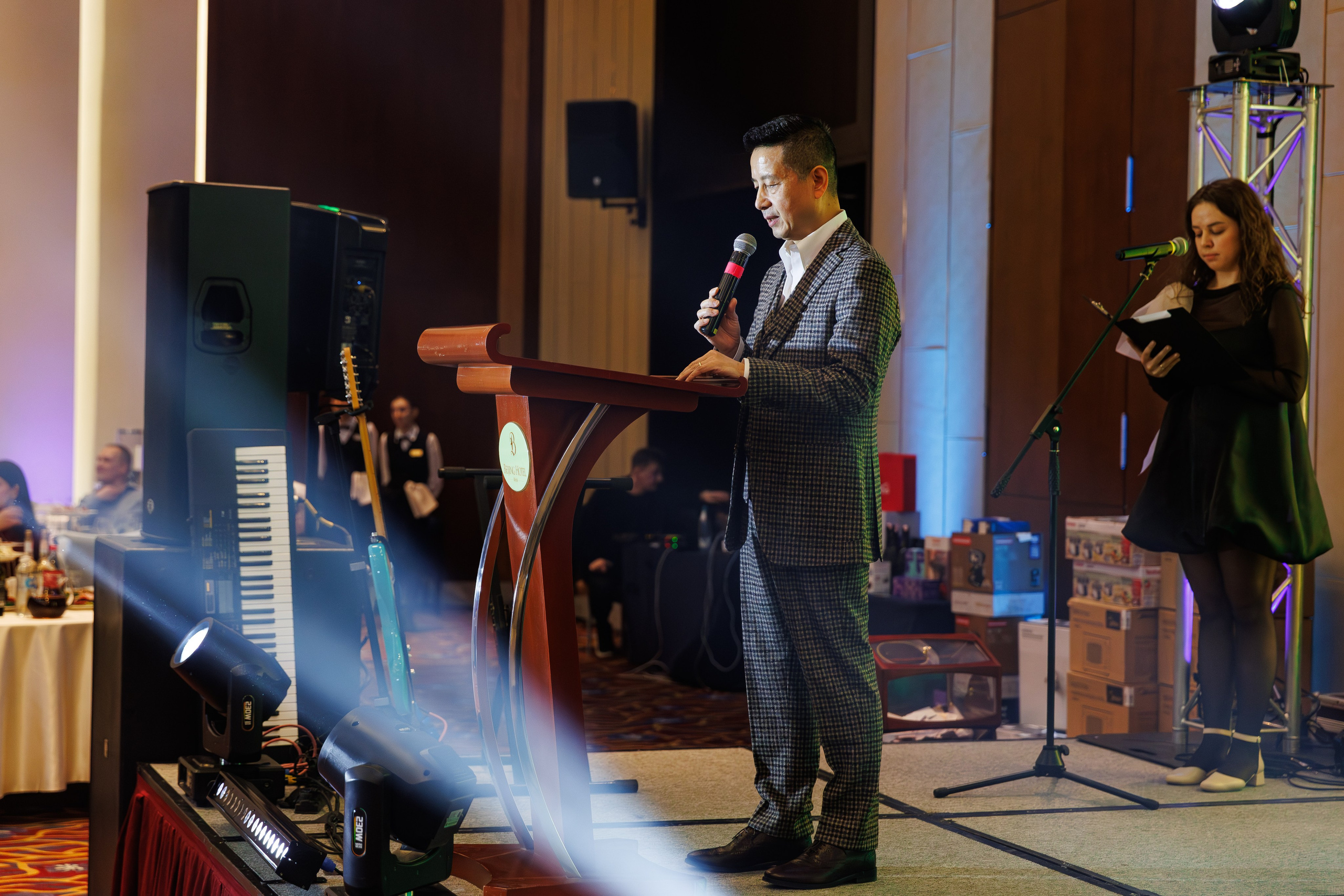 Новогодний корпоратив Отеля «Пекин». Репортажный фотограф Минск ❘ Костецкий Илья ❘ Беларусь