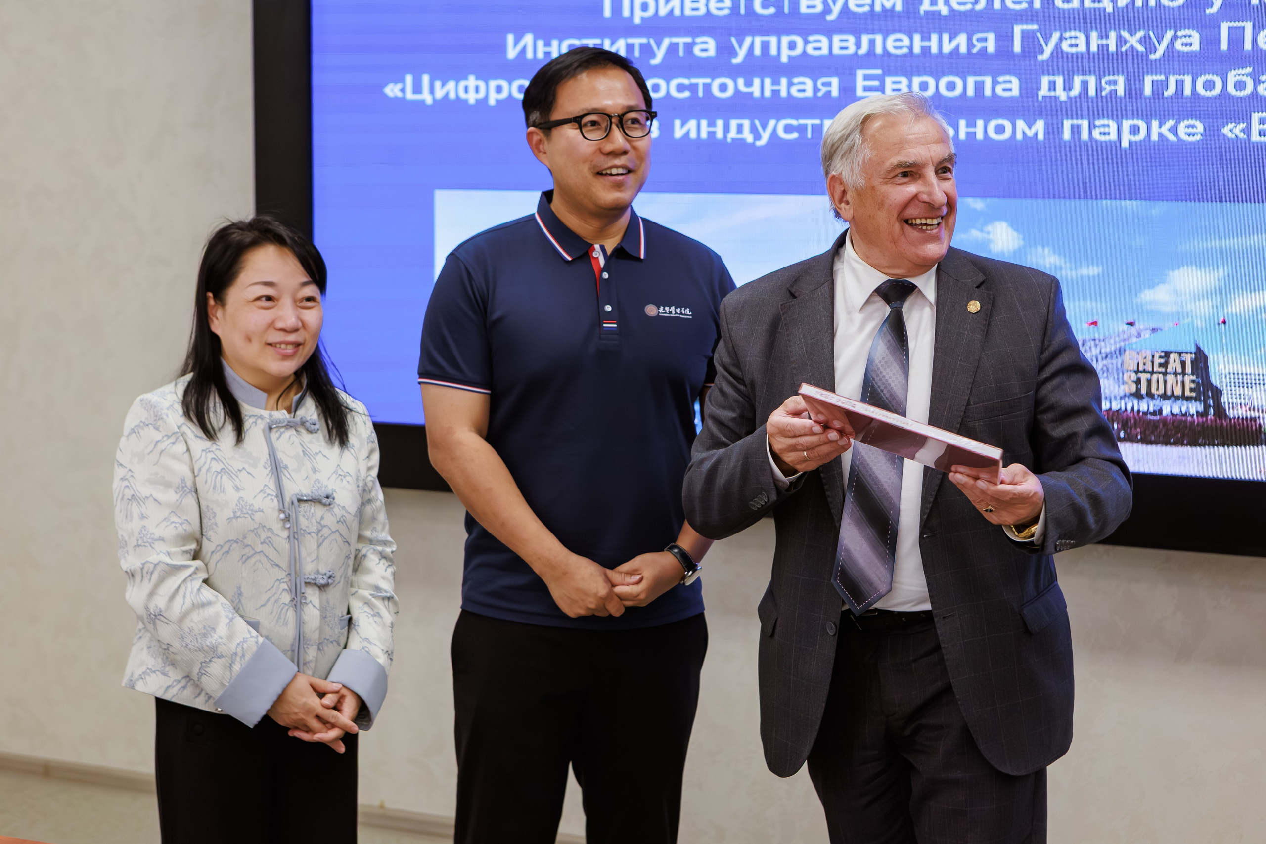 Визит китайской делигации. Репортажный фотограф Минск ❘ Костецкий Илья ❘ Беларусь