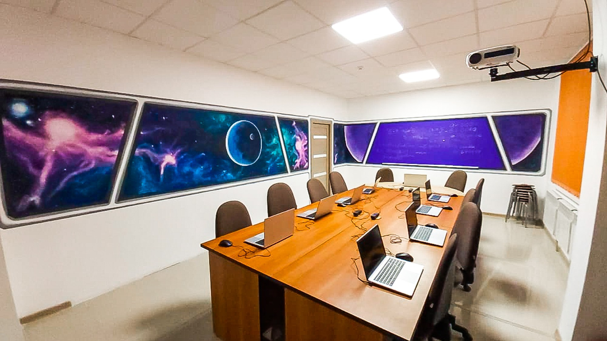 ДИЗАЙН И РОСПИСЬ СТЕН. Фотограф Ольга Дзюба. Фототерапия как зеркало души. КМВ