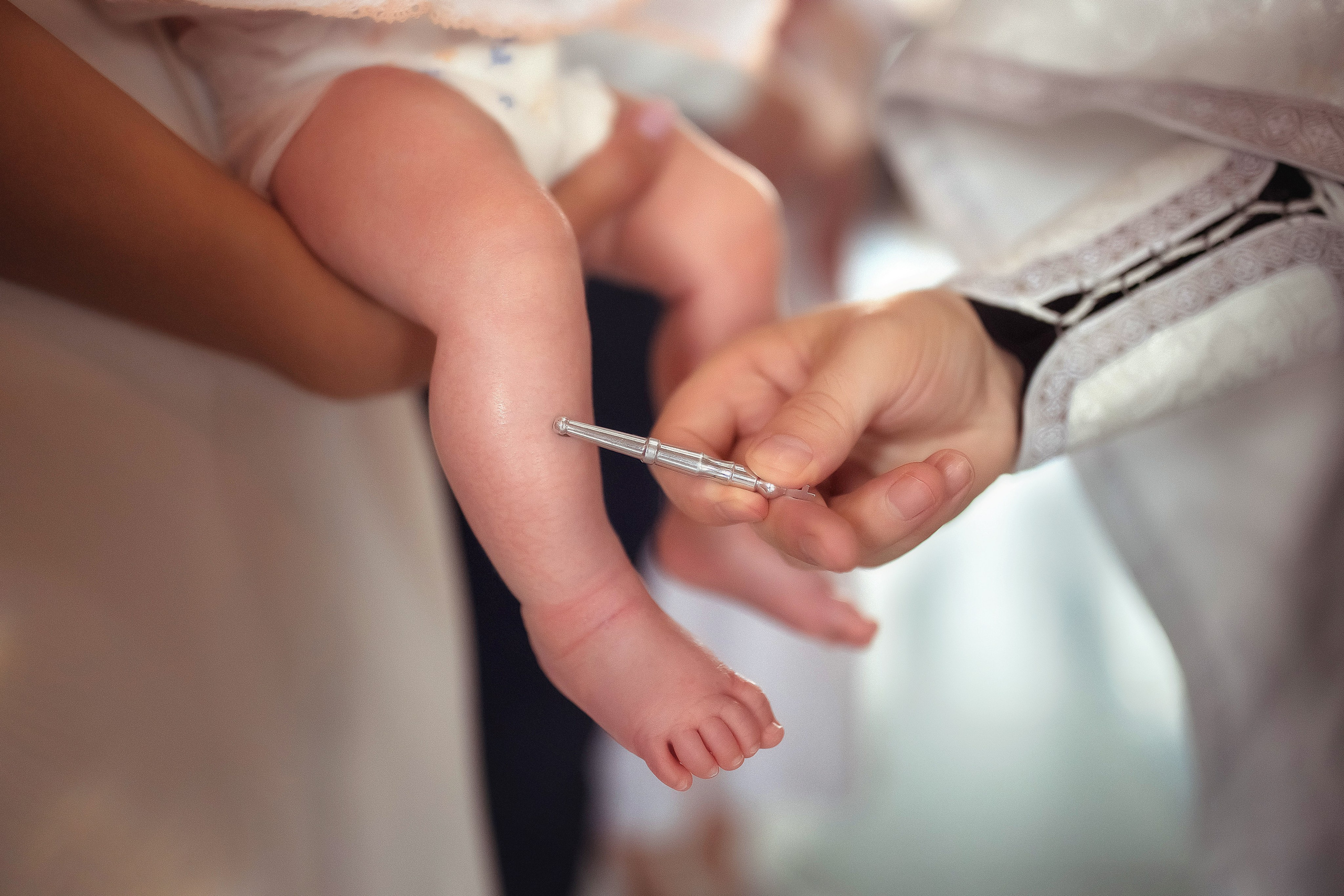 Крещение Софии и Мии. Фотограф на крещение и венчание