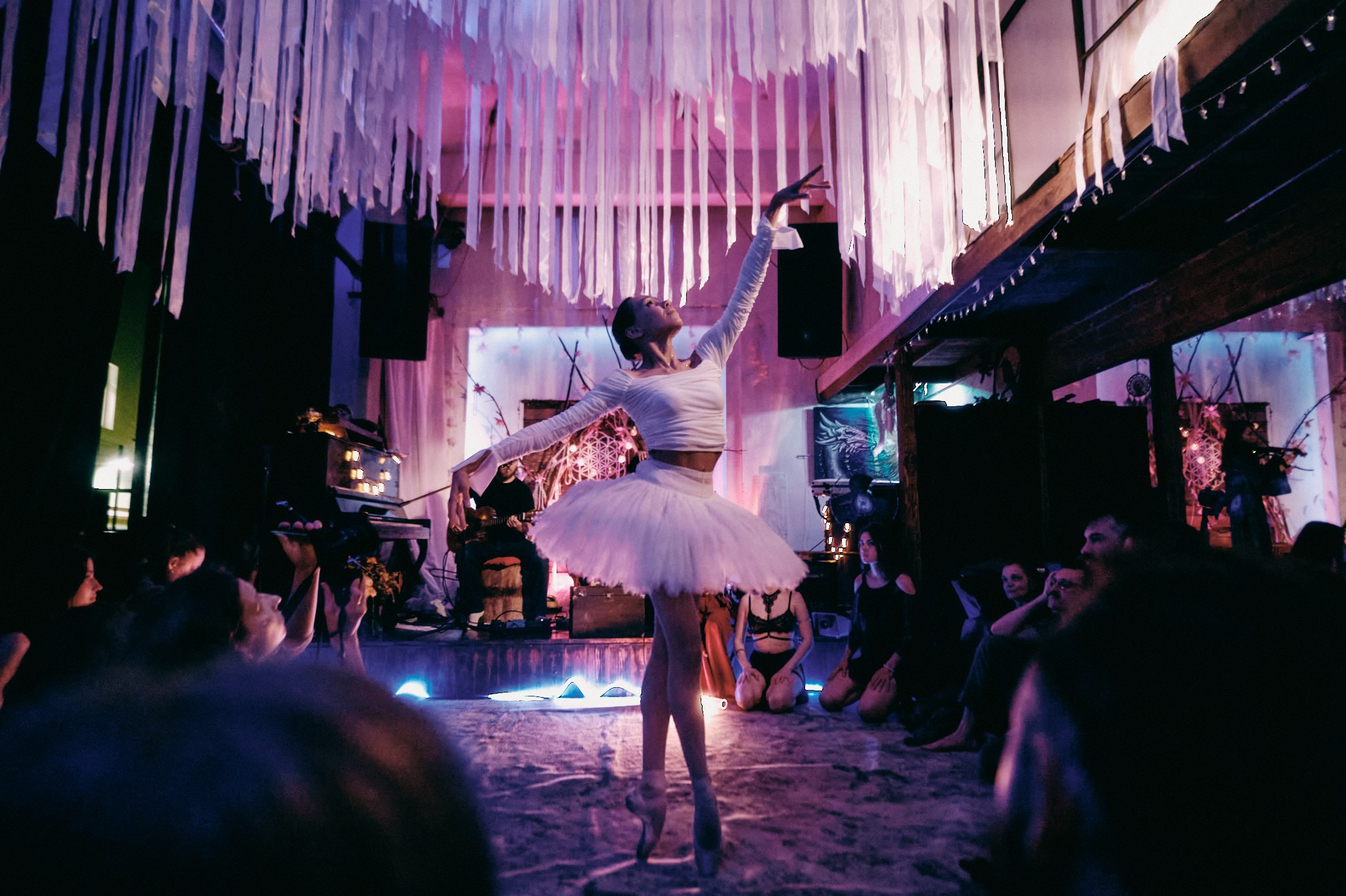 Dance performance Snake | Пространство «Лес». Фотограф Аннё| Москва