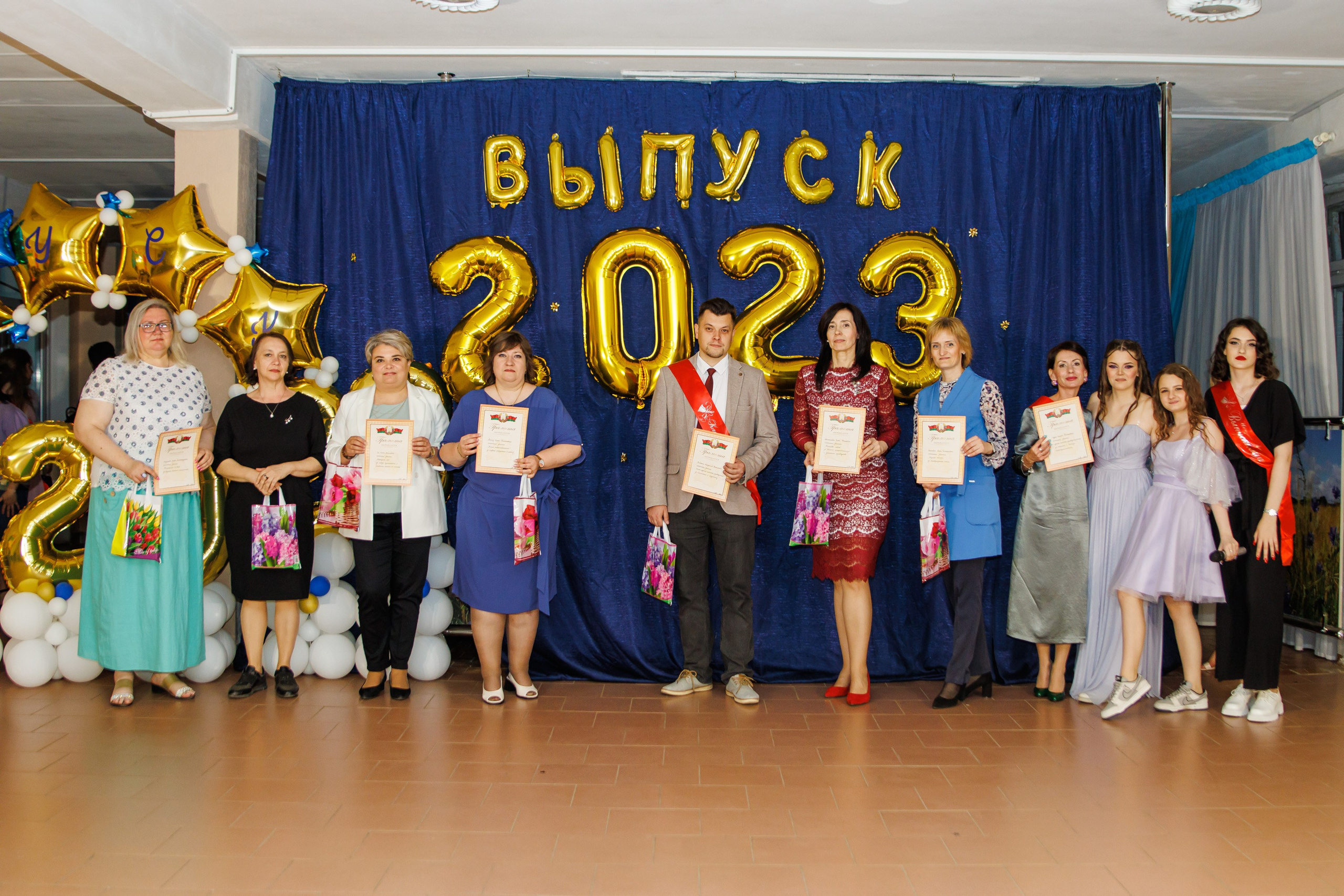 Выпускной 2023. Репортажный фотограф Минск ❘ Костецкий Илья ❘ Беларусь