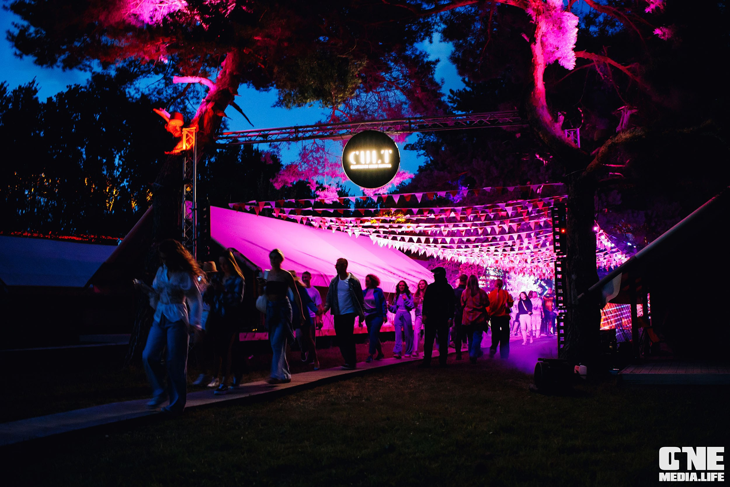 CULT — electronic music festival. Day II. One Media Life: фоторепортажи, фотоотчеты с мероприятий и заведений