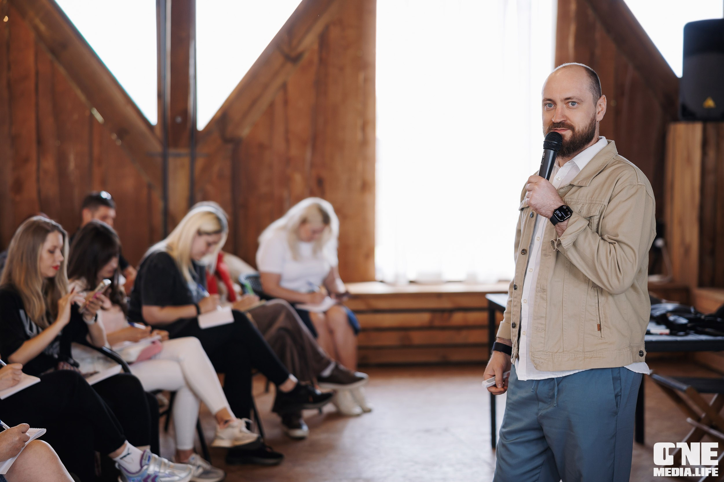 Фоторепортаж с форума «Мой бизнес. Сила в окружении». One Media Life: фоторепортажи, фотоотчеты с мероприятий и заведений