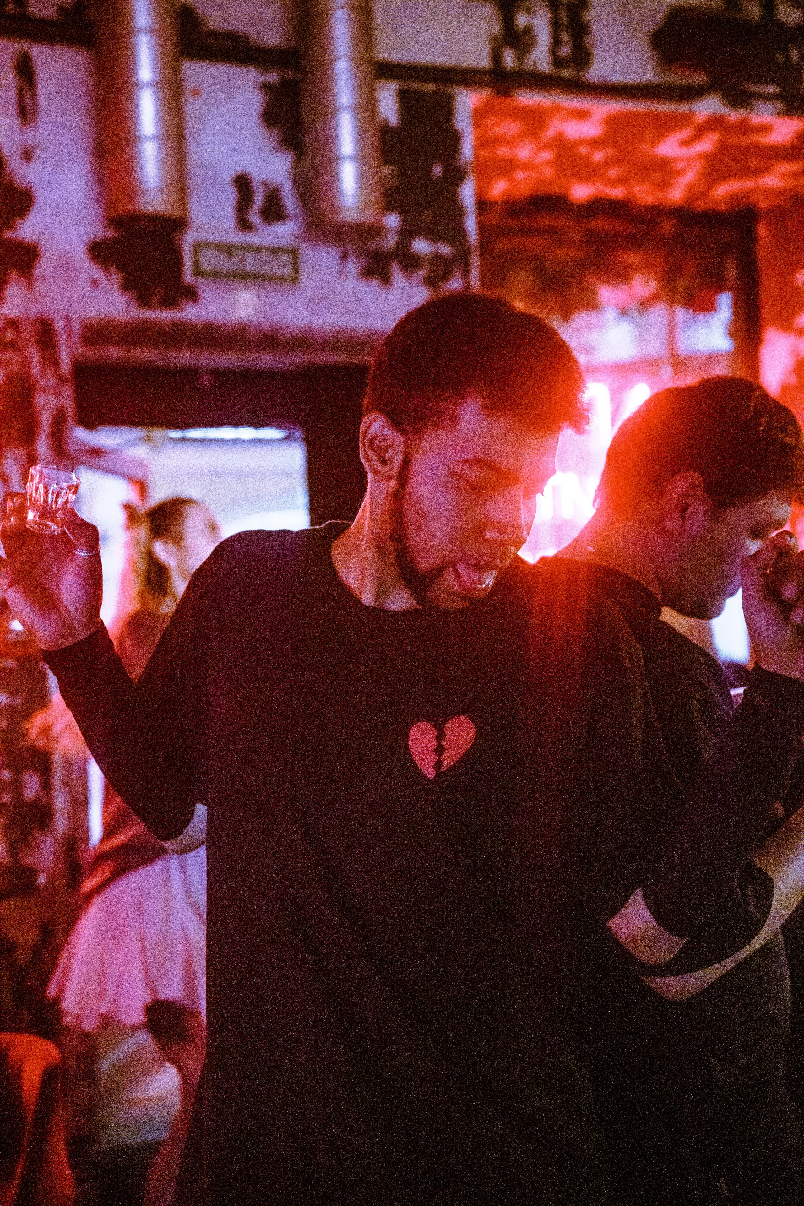 Бар разбитых сердец. DJ Guitacidelli. Концертный и репортажный фотограф в Санкт-Петербурге Слава Пахомов