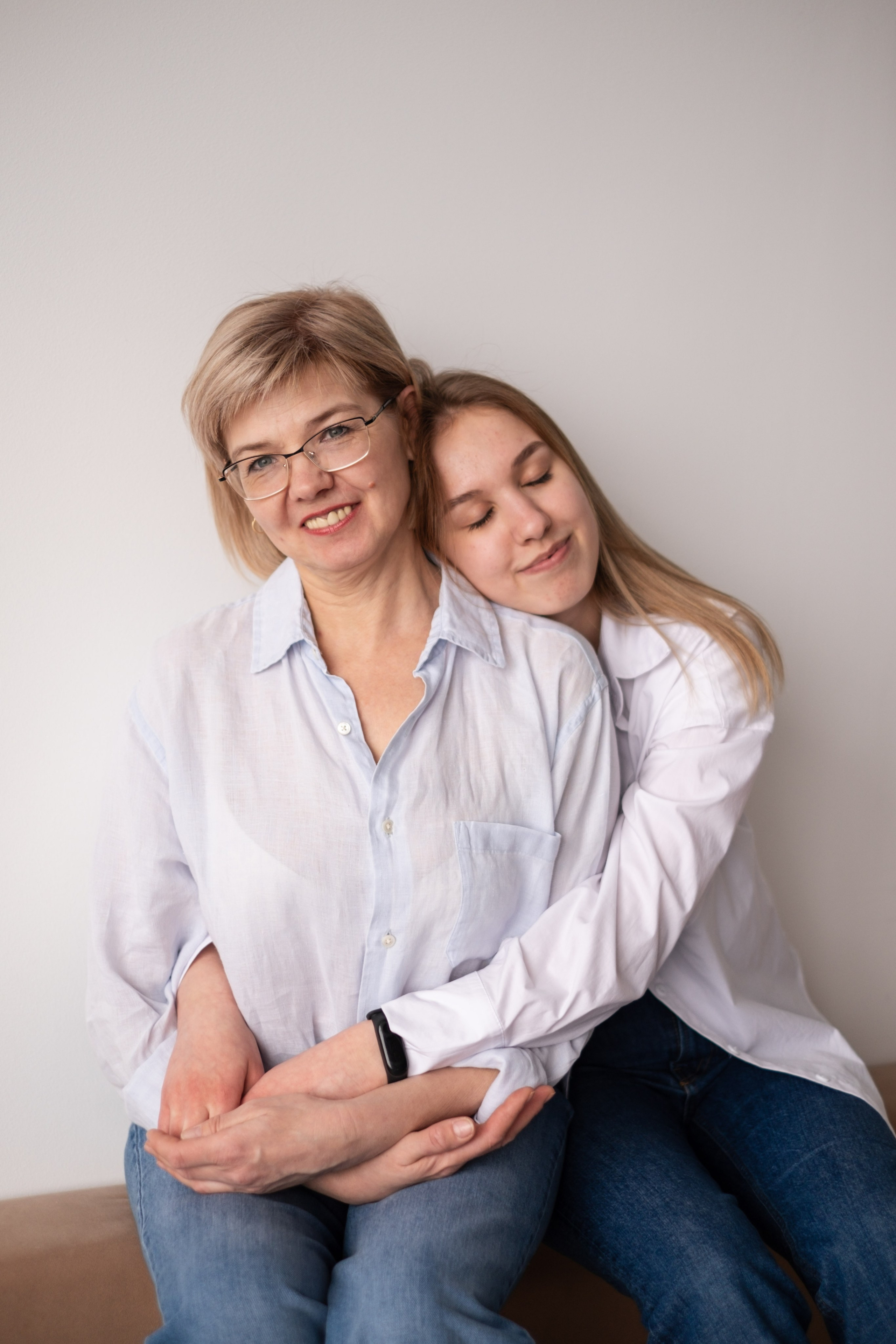 Наталья и Оля | мама и дочь в студии. Фотограф в Новосибирске Диана Ильиных