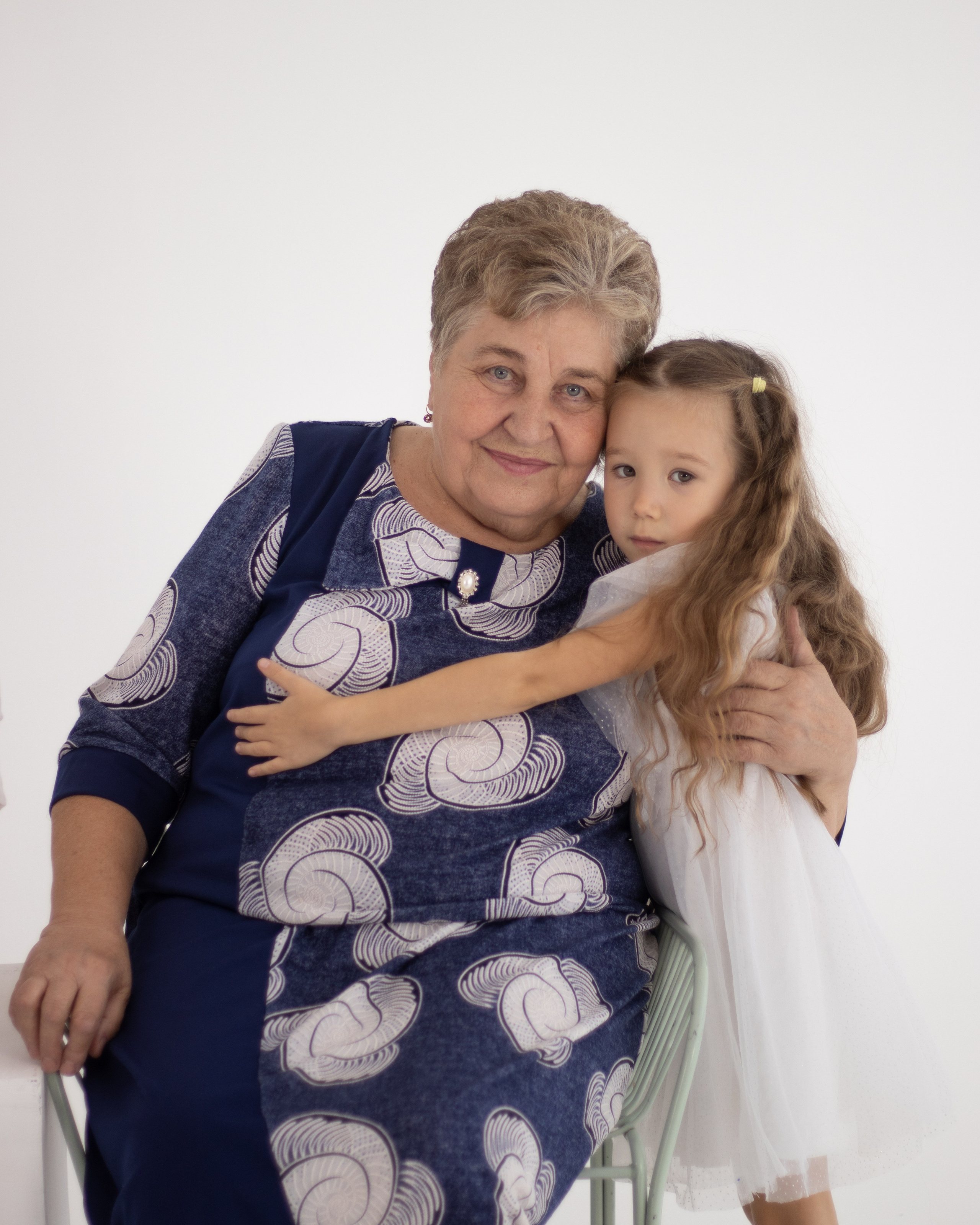 Студийная фотосессия. Фотограф в Астане, индивидуальная, семейная, домашняя фотосессия