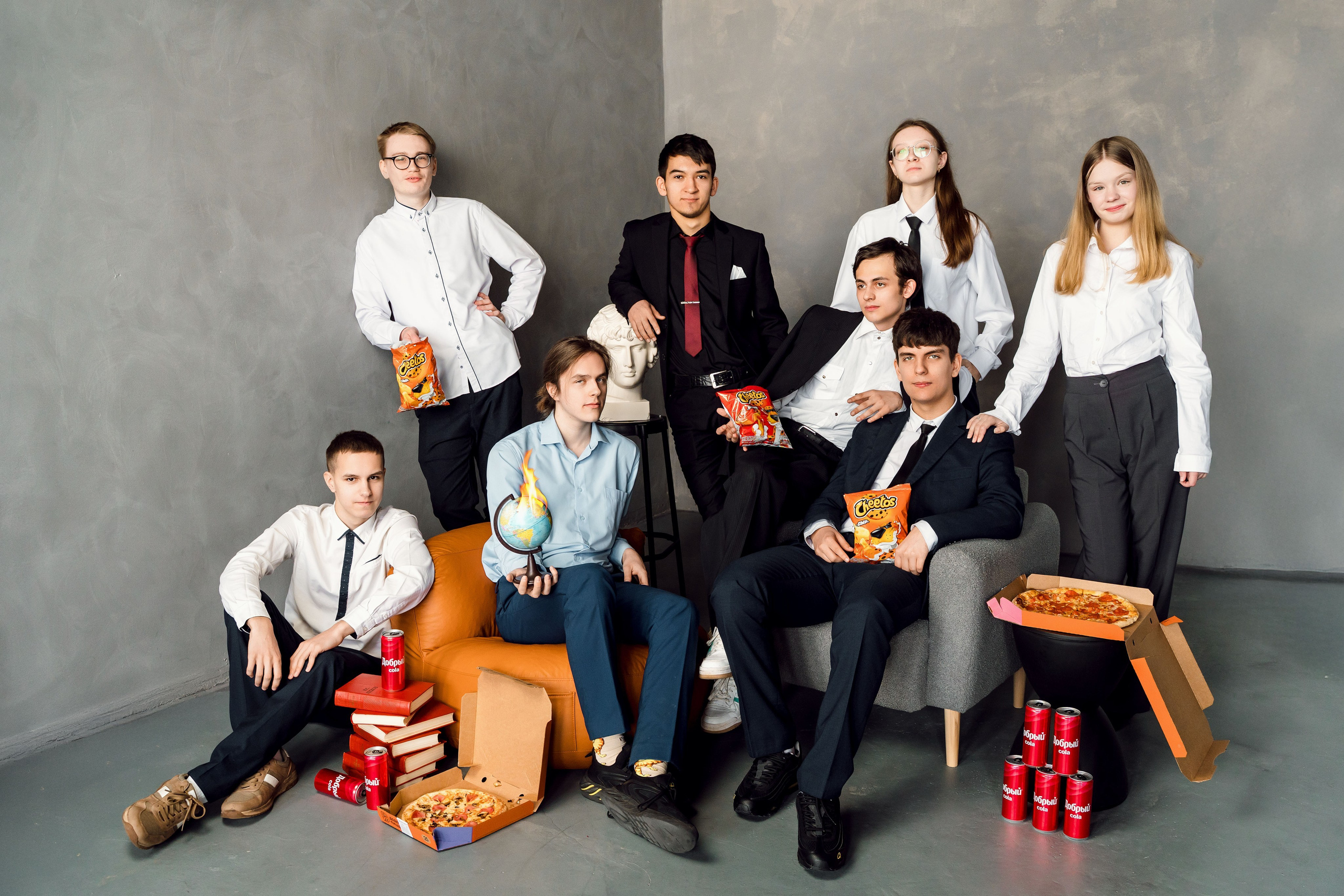 ФОТО СТАРШАЯ ШКОЛА. Выпускные альбомы ДНР, Донецк