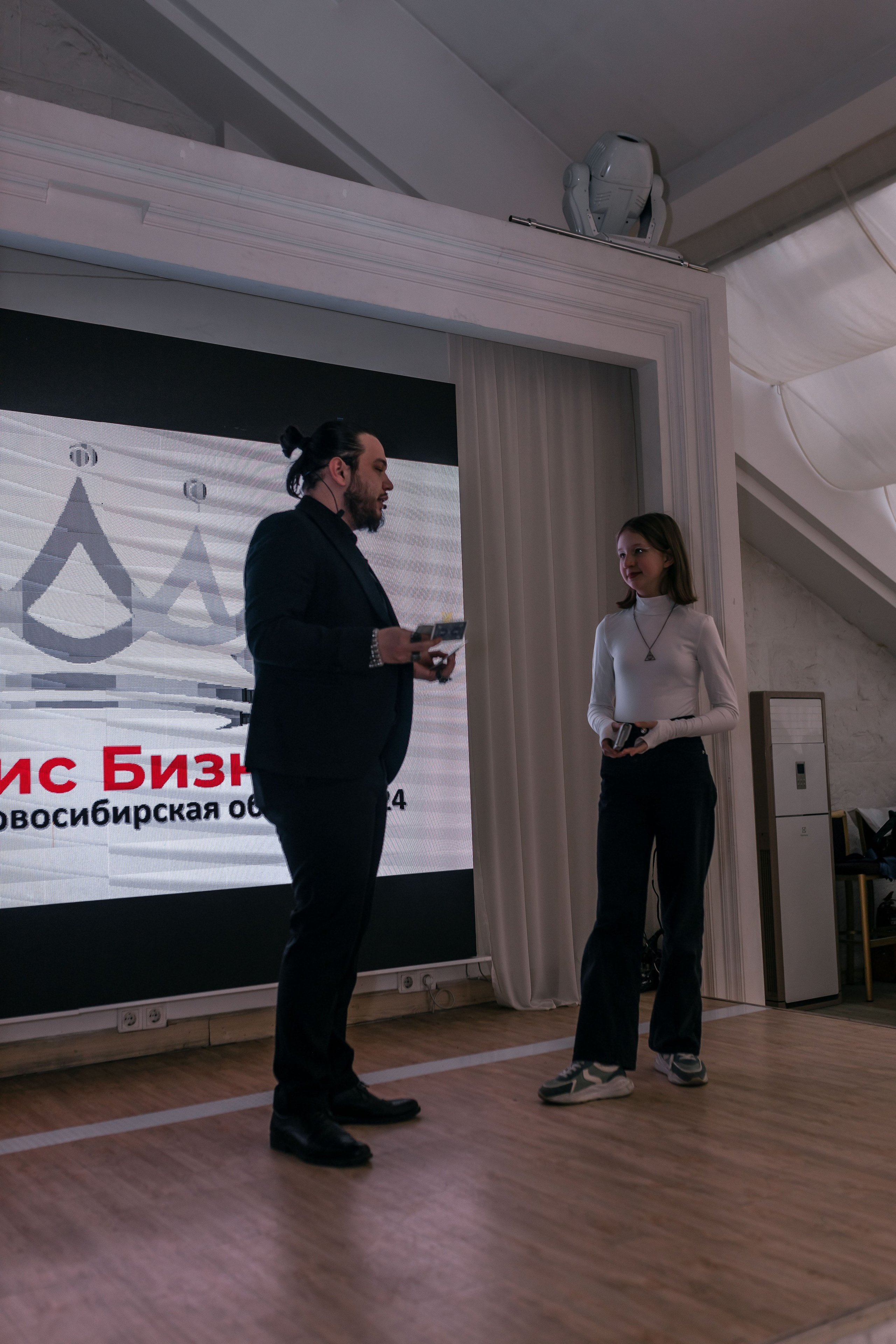 МИССИС БИЗНЕСС 2024. Репортажный фотограф в Новосибирске