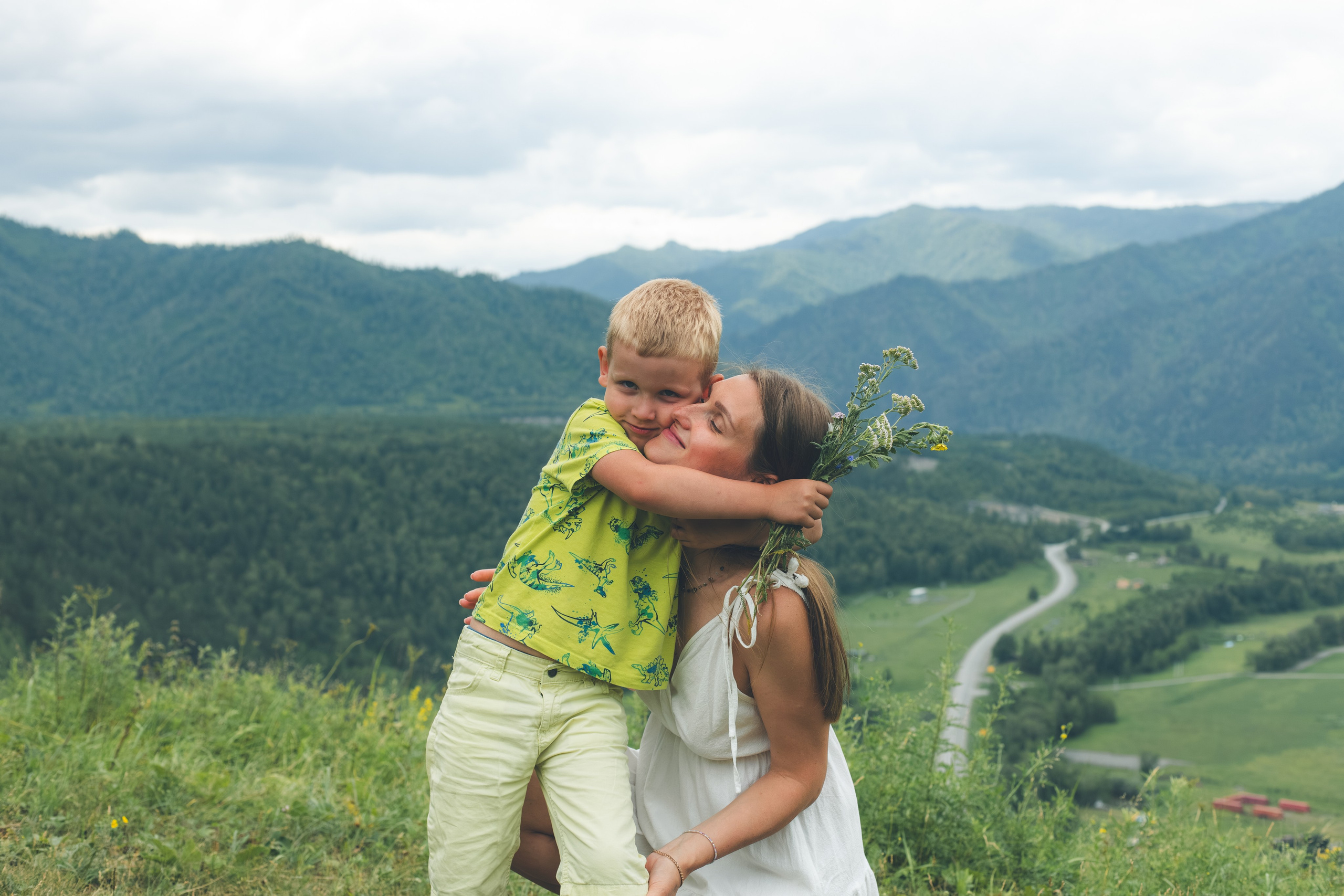 Дарья & семья. Фотограф Нина Брандт в Горном Алтае