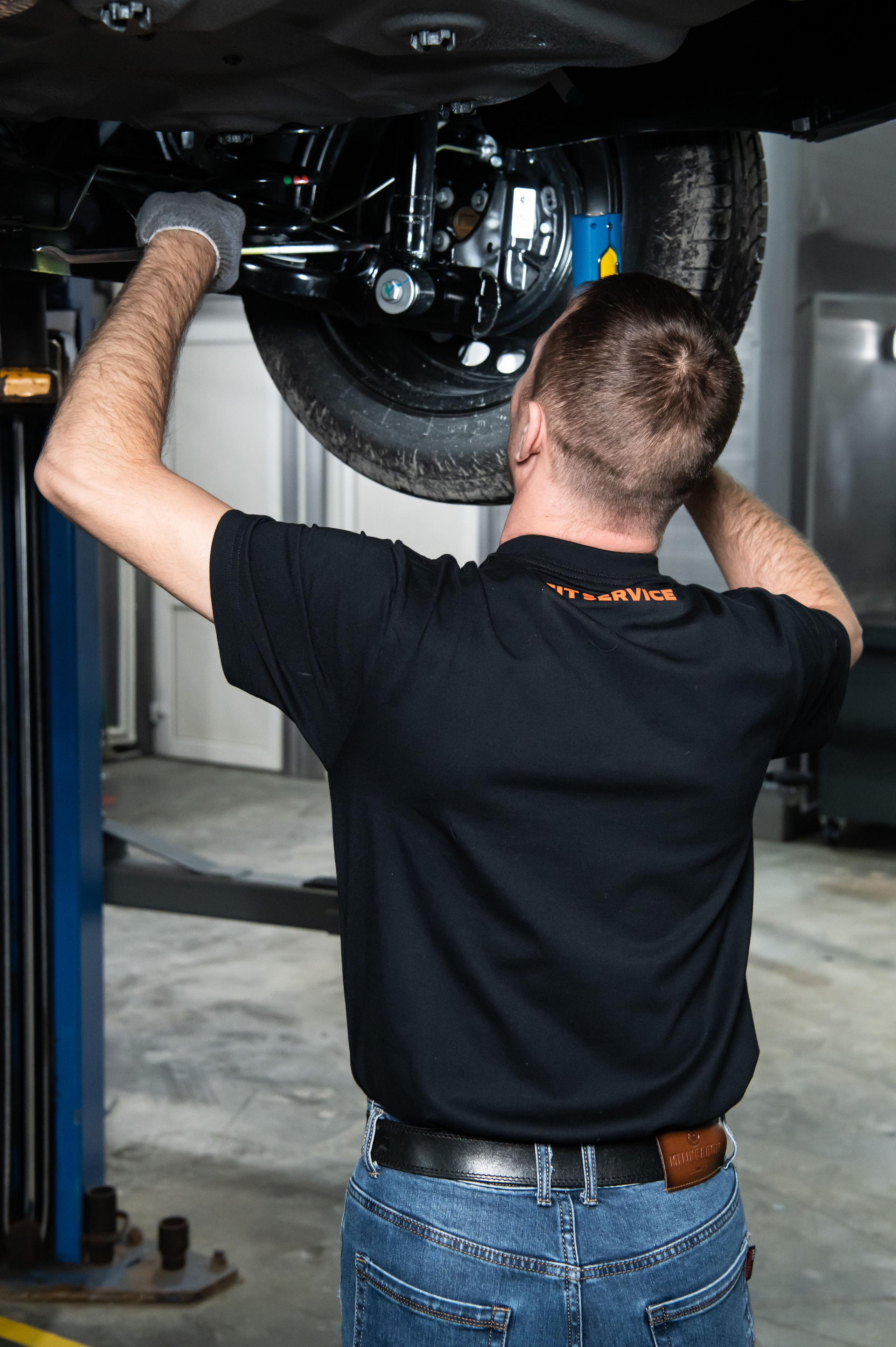 АВТОСЕРВИС_ РЕПОРТАЖ. Репортажный и семейный фотограф в Тюмени Владислав Шадиков