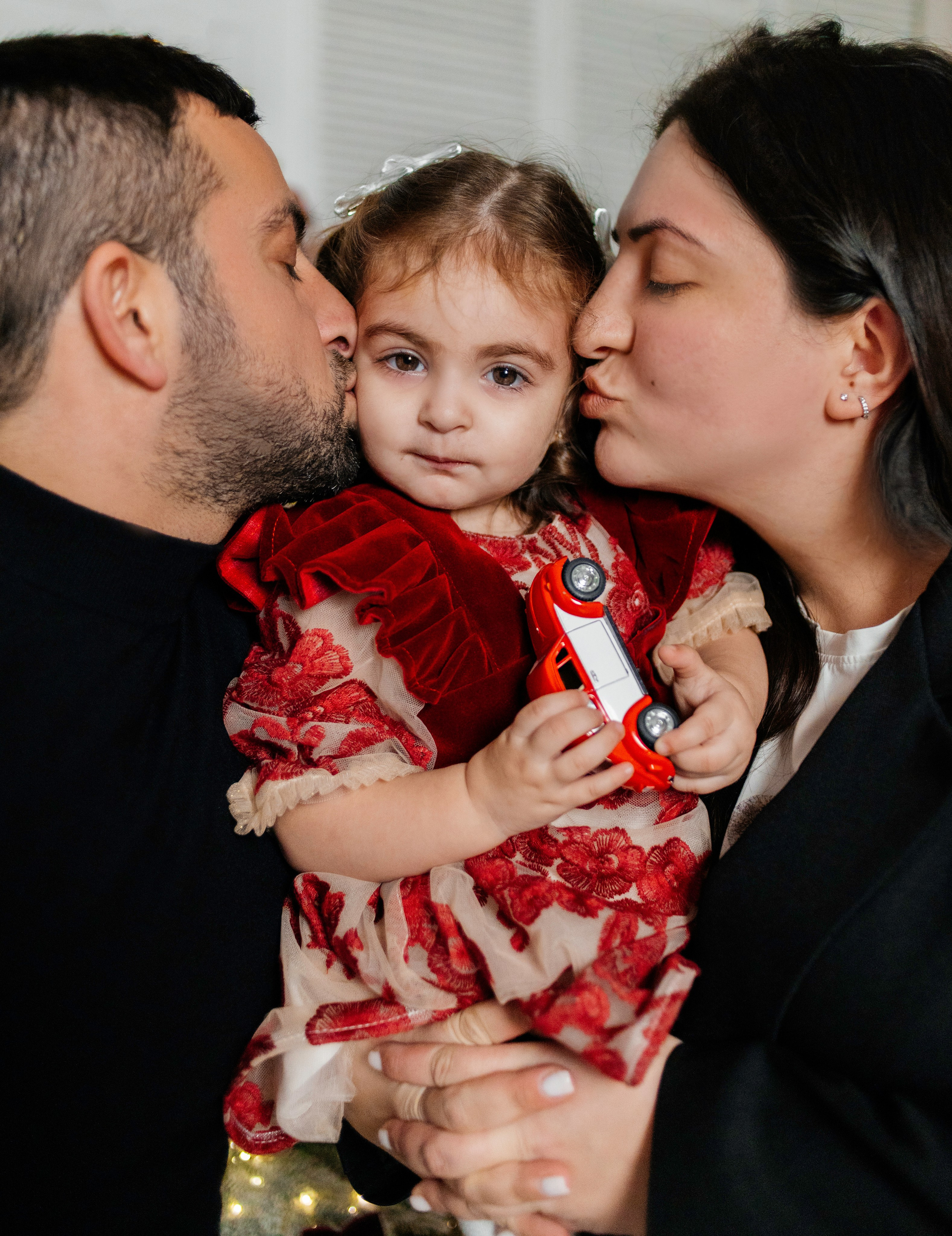 Студийная съемка в Сочи. Семейный фотограф в Сочи, Лоо, Дагомысе, Вардане Кучумова Олеся