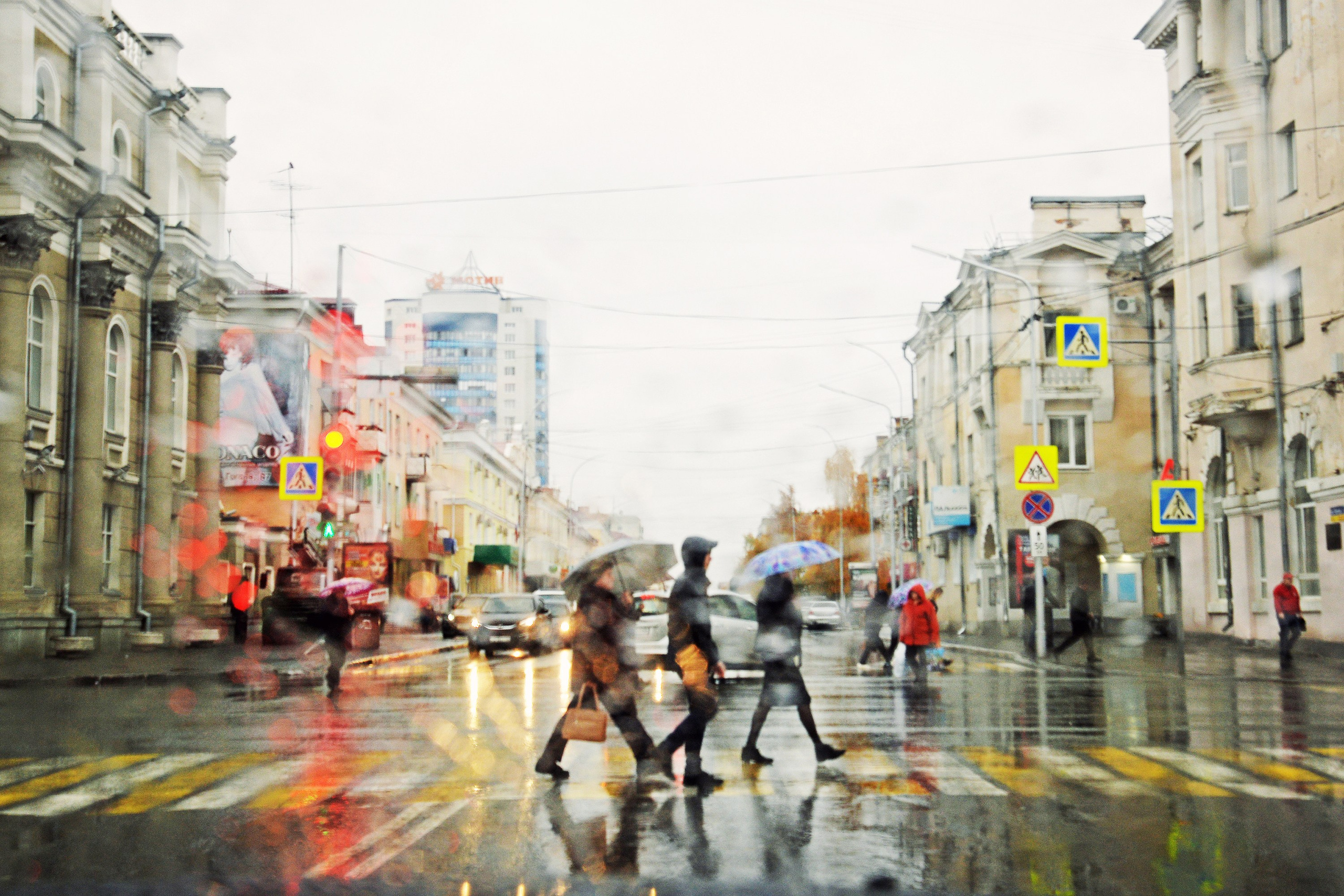 Улицы. Фотографии Марины Бурнашовой