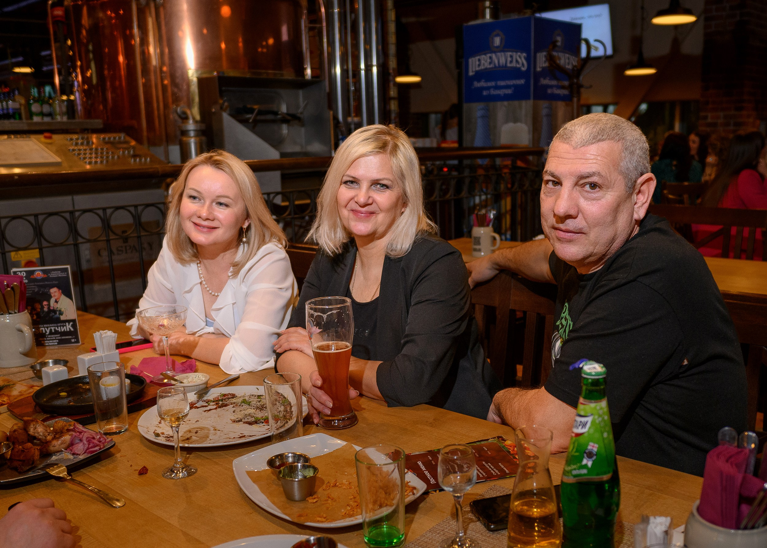 8Марта_МаксБрой. Фотограф Александр Данилов