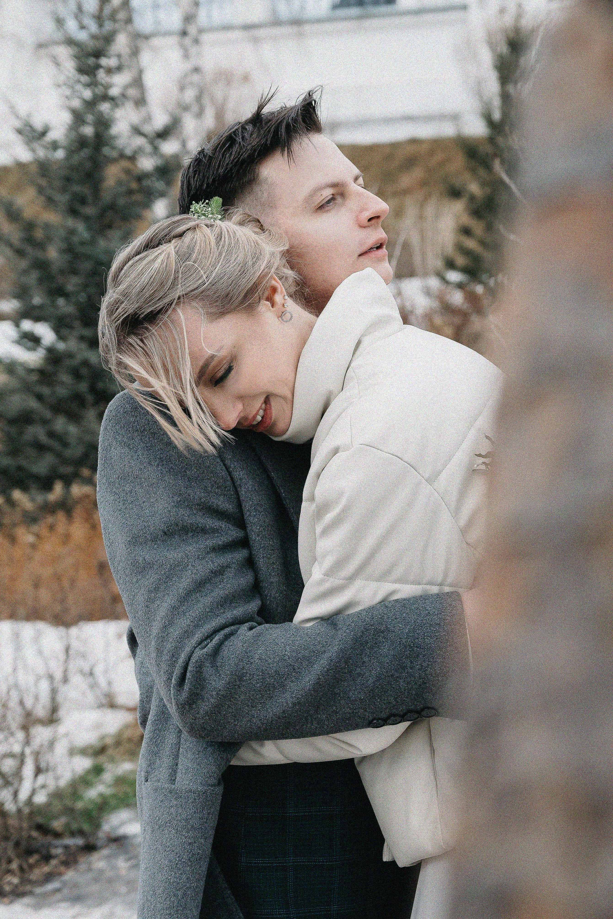 Артем и Галя. Тамара Власова