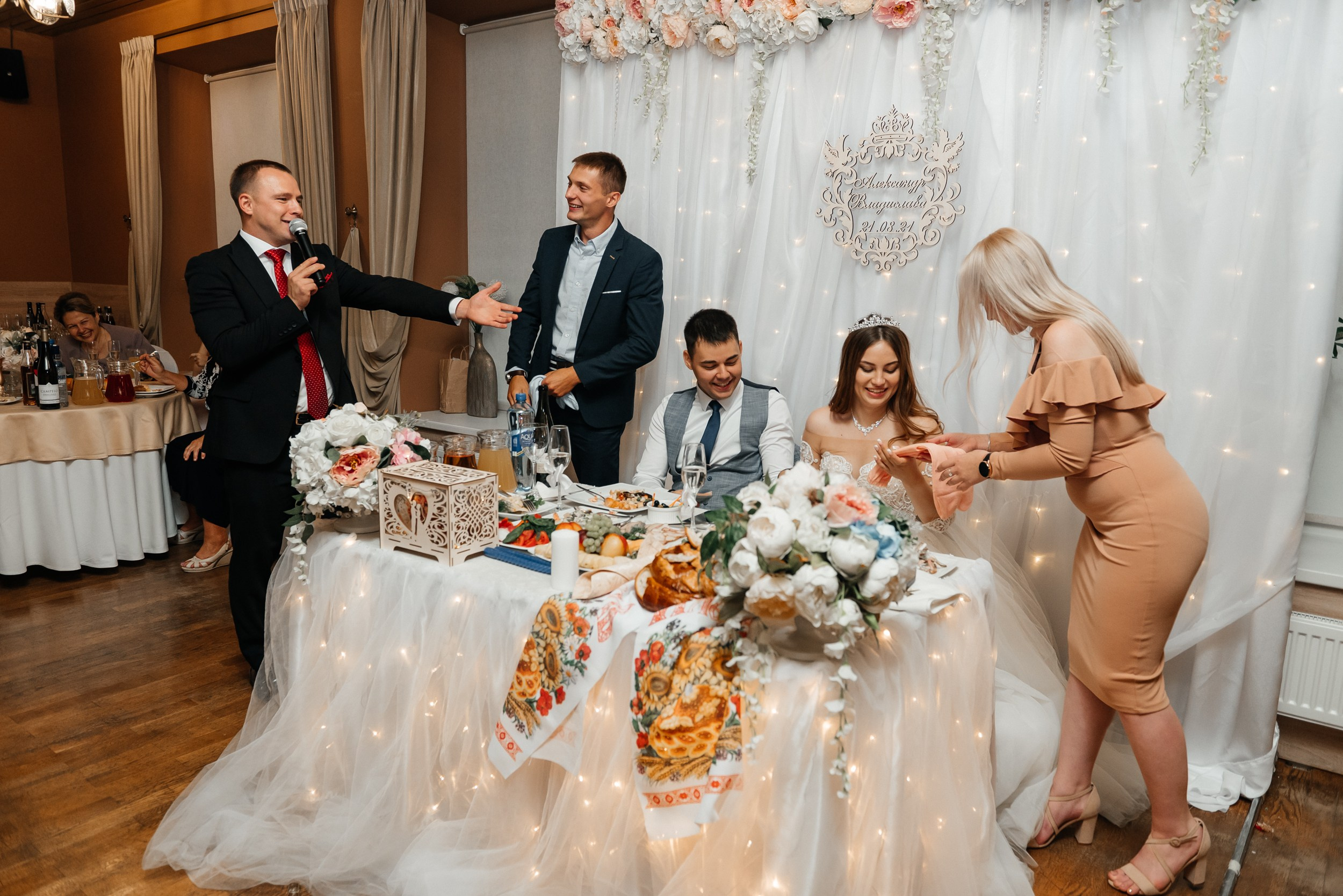 Александр и Владислава. Контент-фотограф Москва репортажный фотограф Настя Профото