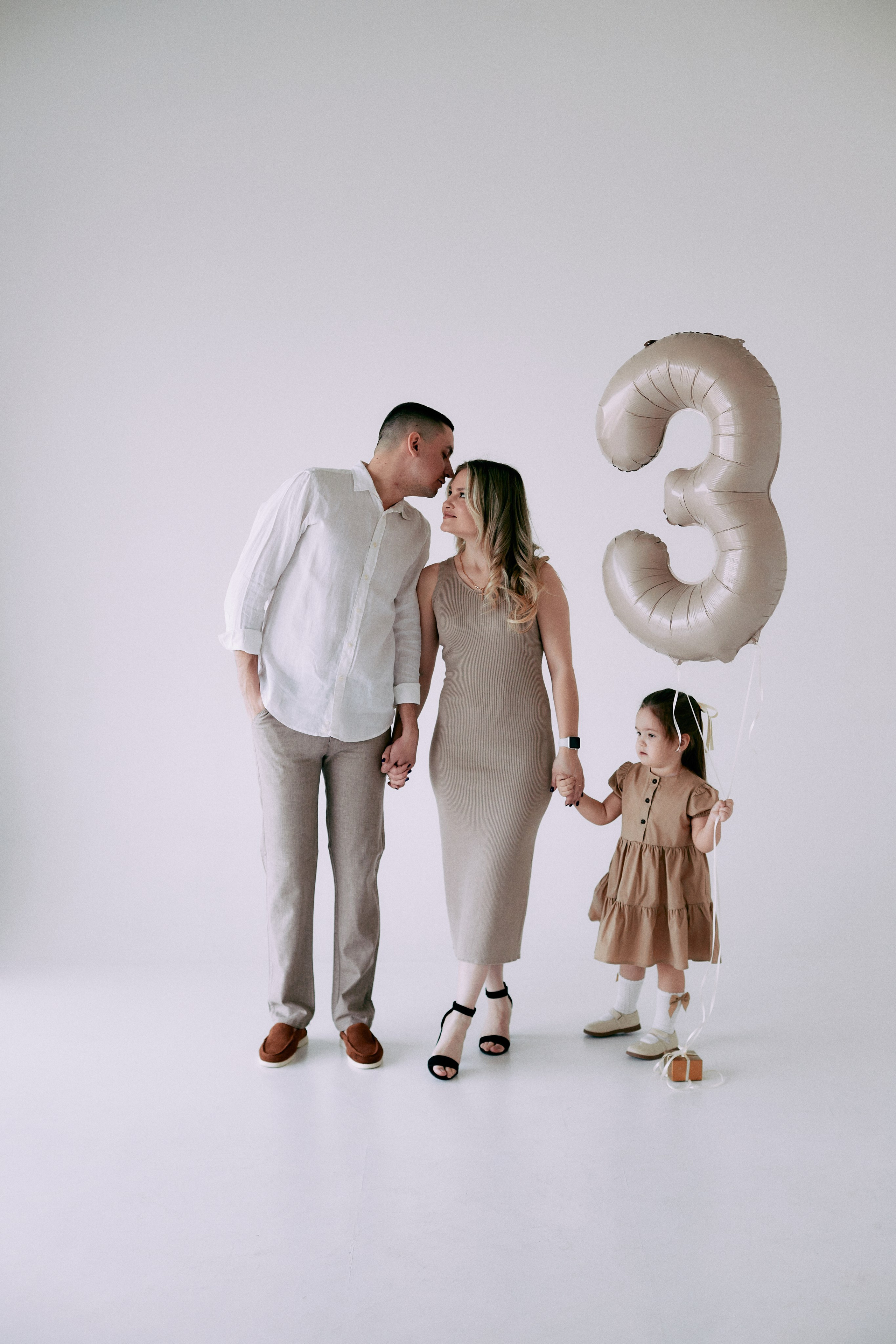 Мире 3 года. Фотограф в Волгограде и Москве Алина Галушкина