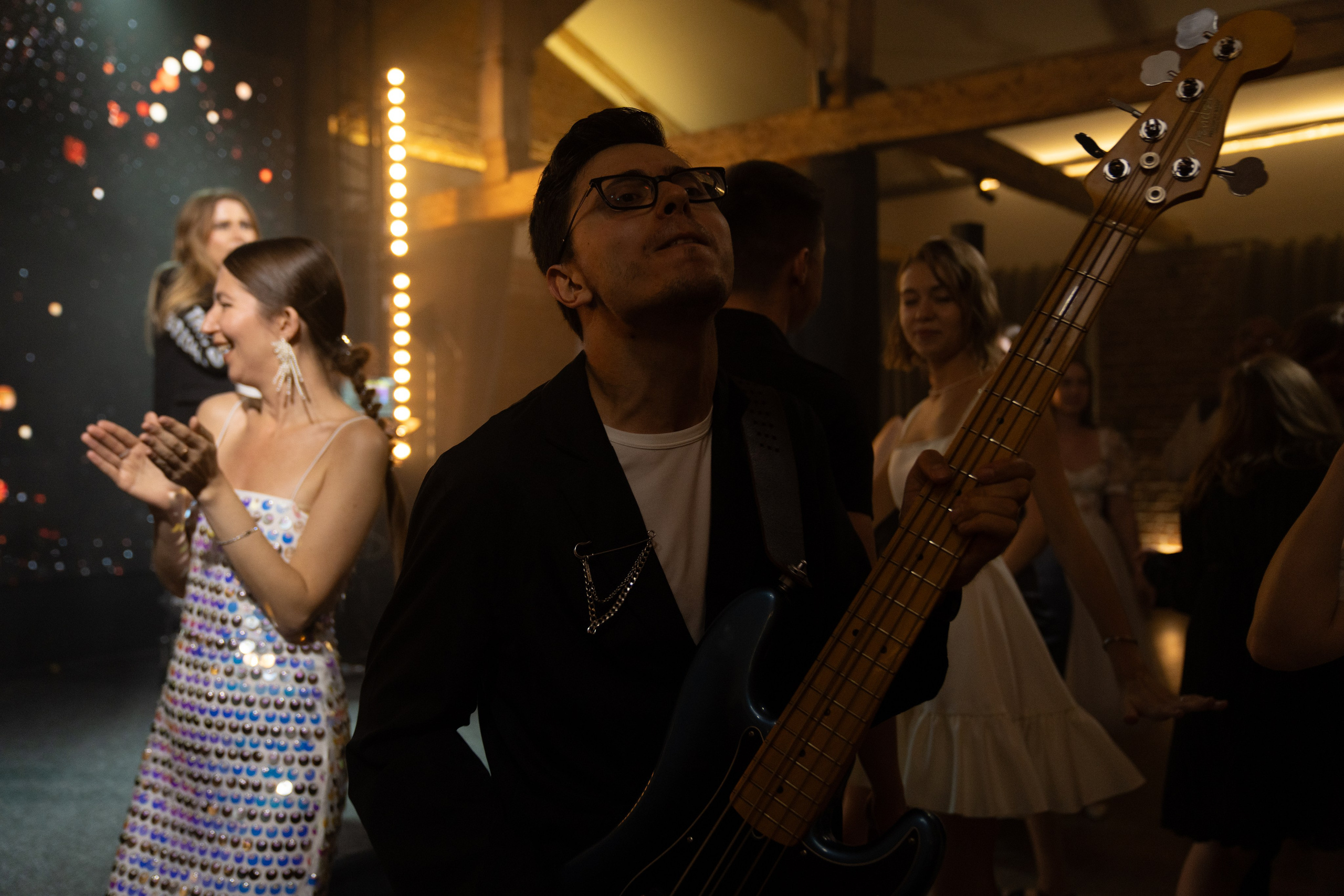 «комфорлабельно и эстетично». Свадебный фотограф Наташа Брифли