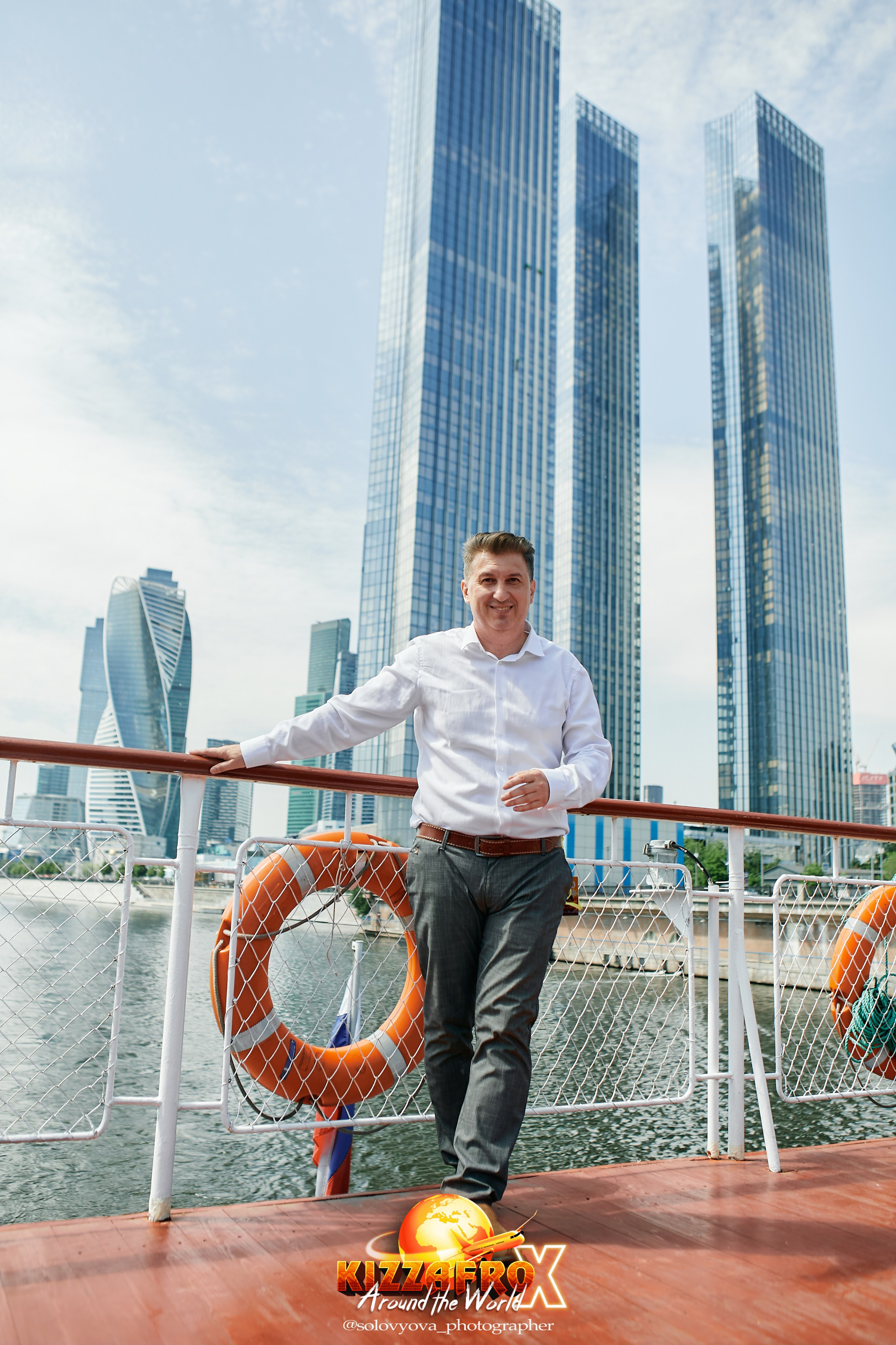 Boat party. Свадебный фотограф